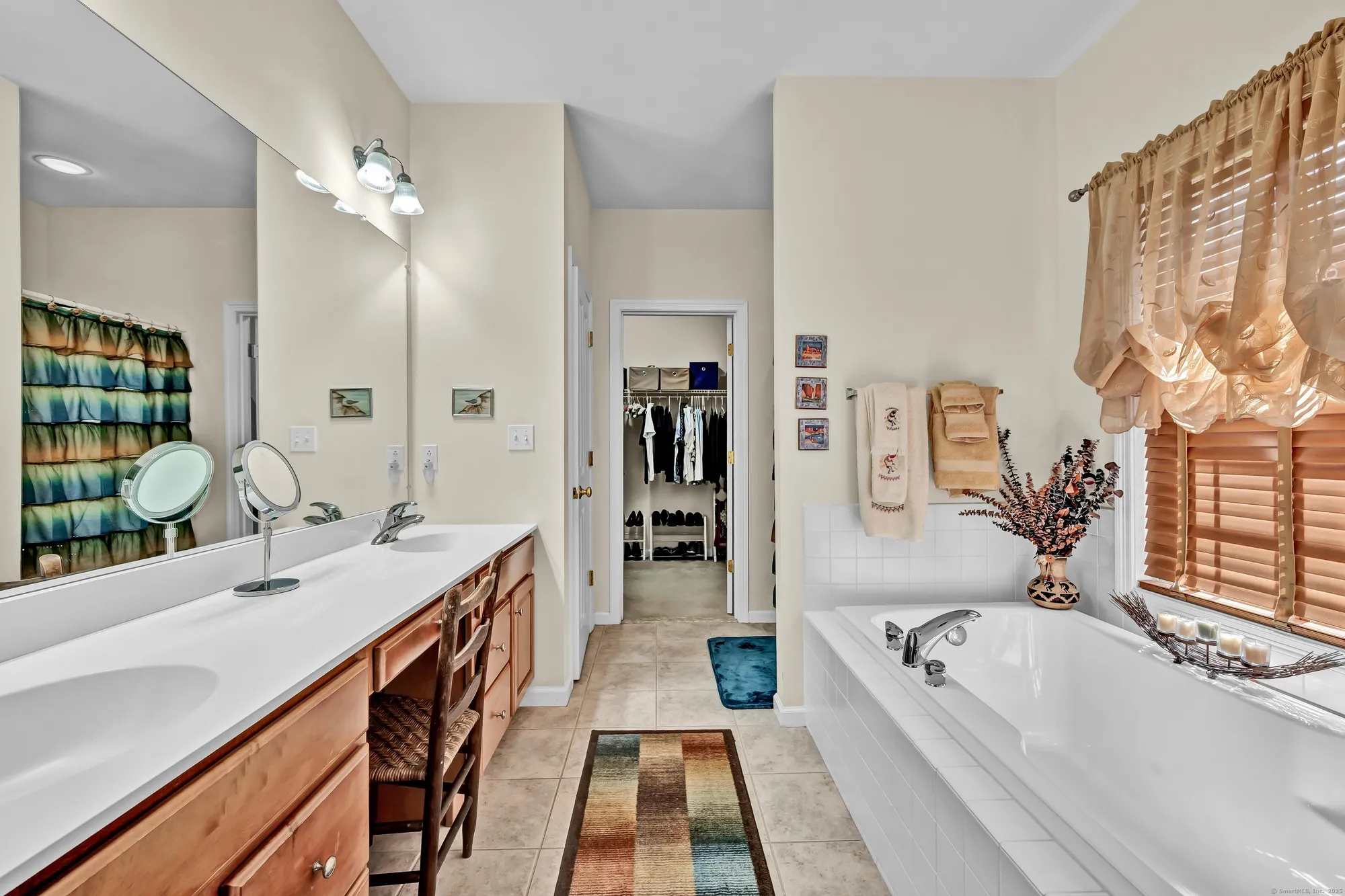 Property Slideshow image 17 of 30 | 106 country club dr # 106, Oxford, CT, 06478