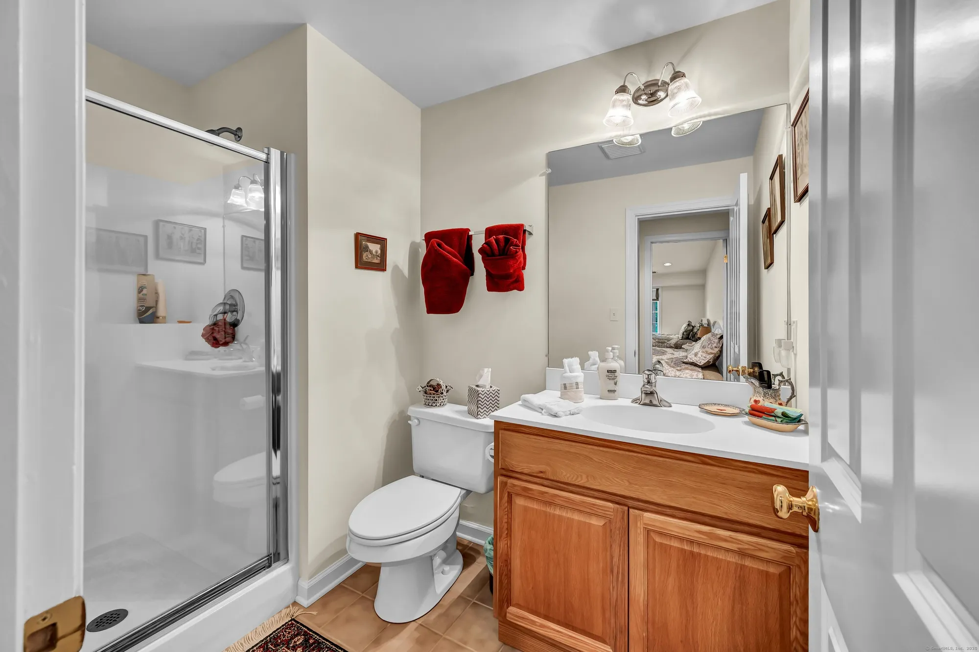 Property Slideshow image 24 of 30 | 106 country club dr # 106, Oxford, CT, 06478