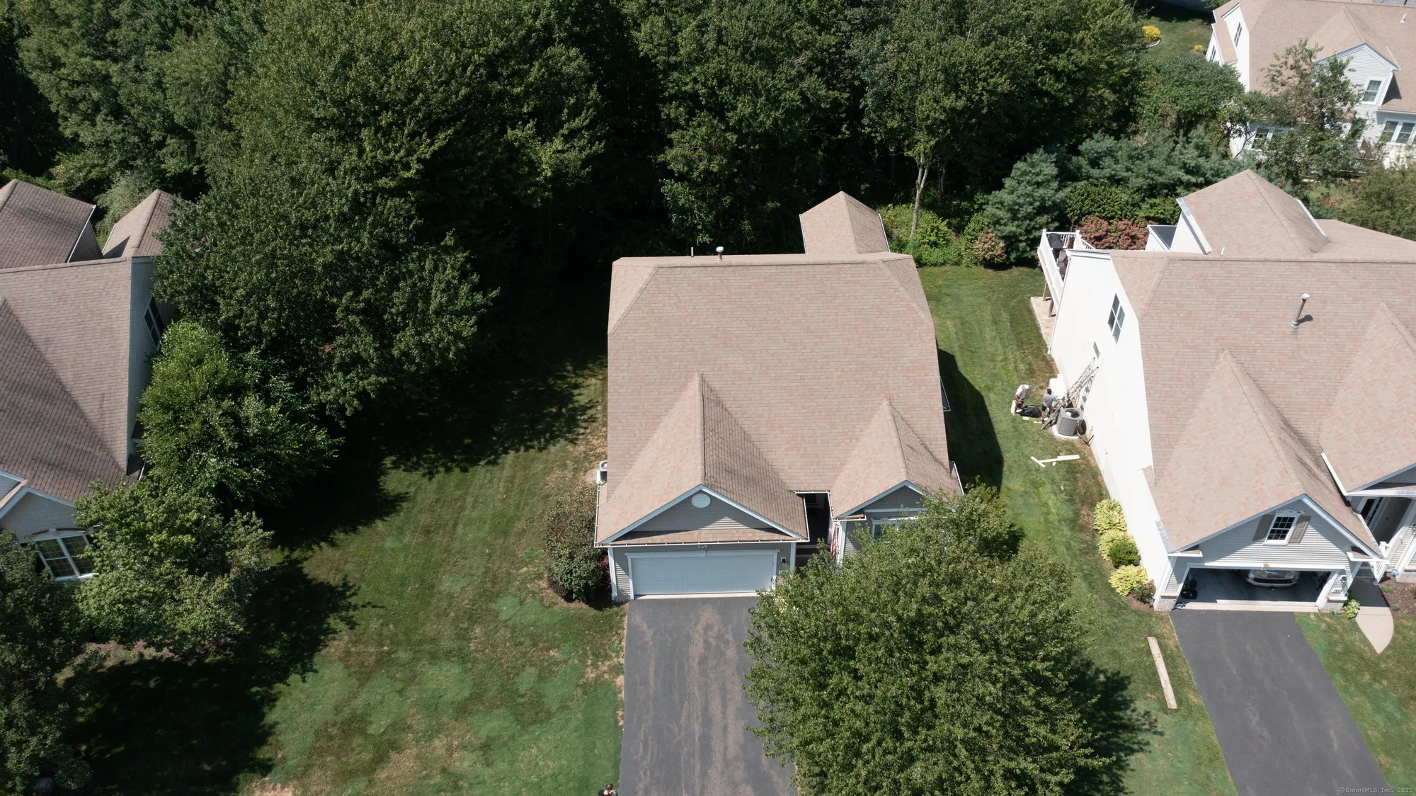 Property Slideshow image 27 of 30 | 106 country club dr # 106, Oxford, CT, 06478