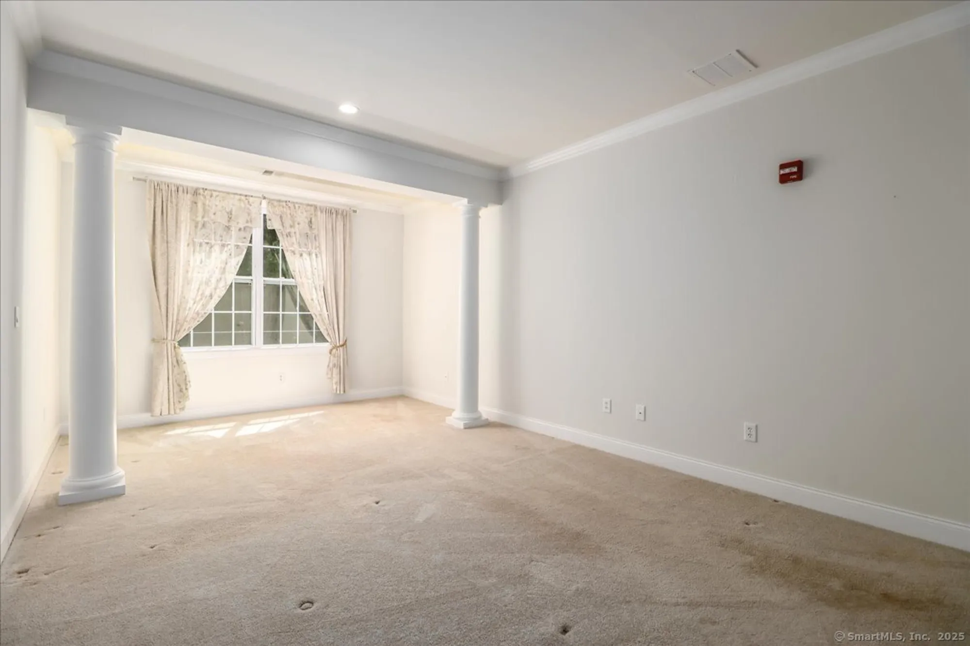 Property Slideshow image 21 of 40 | 603 brookside ct # 603, Newtown, CT, 06470