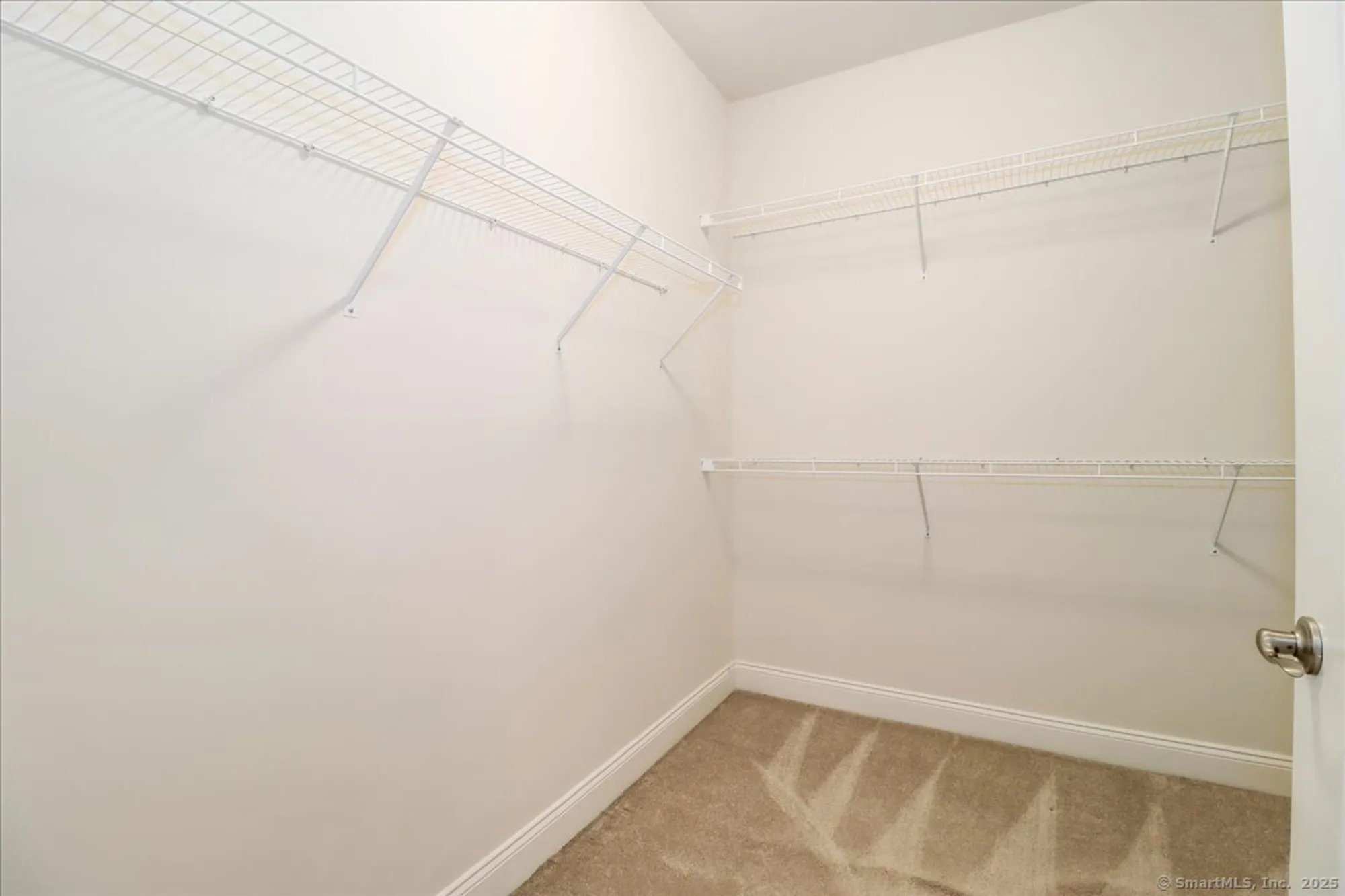 Property Slideshow image 24 of 40 | 603 brookside ct # 603, Newtown, CT, 06470