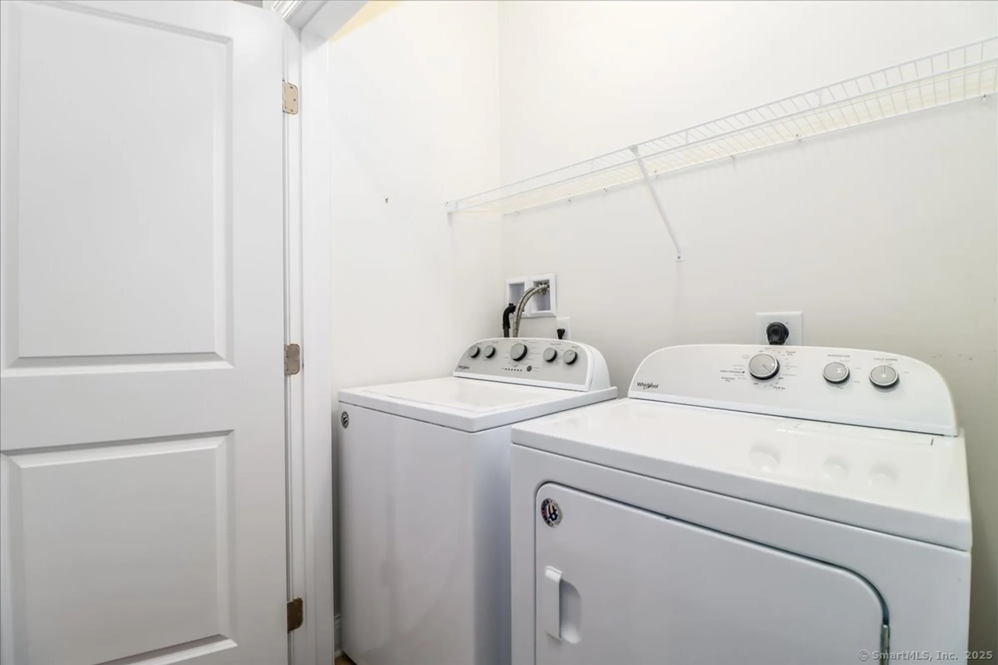Property Slideshow image 19 of 40 | 603 brookside ct # 603, Newtown, CT, 06470