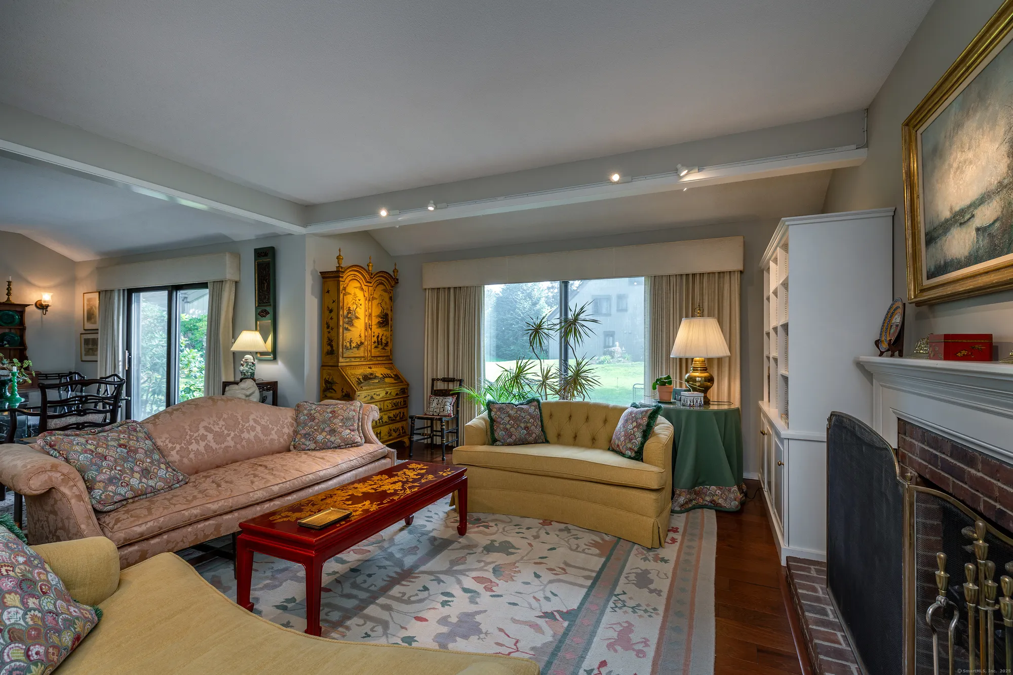 Property Slideshow image 5 of 16 | 575 heritage vlg a, Southbury, CT, 06488