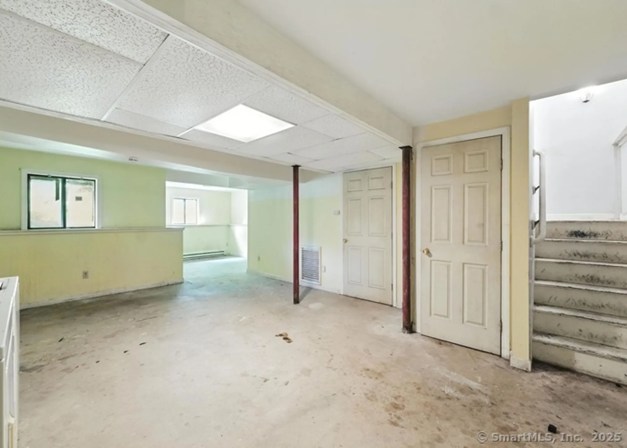 Property Slideshow image 5 of 19 | 6 wild rose ct # 6, Bloomfield, CT, 06002