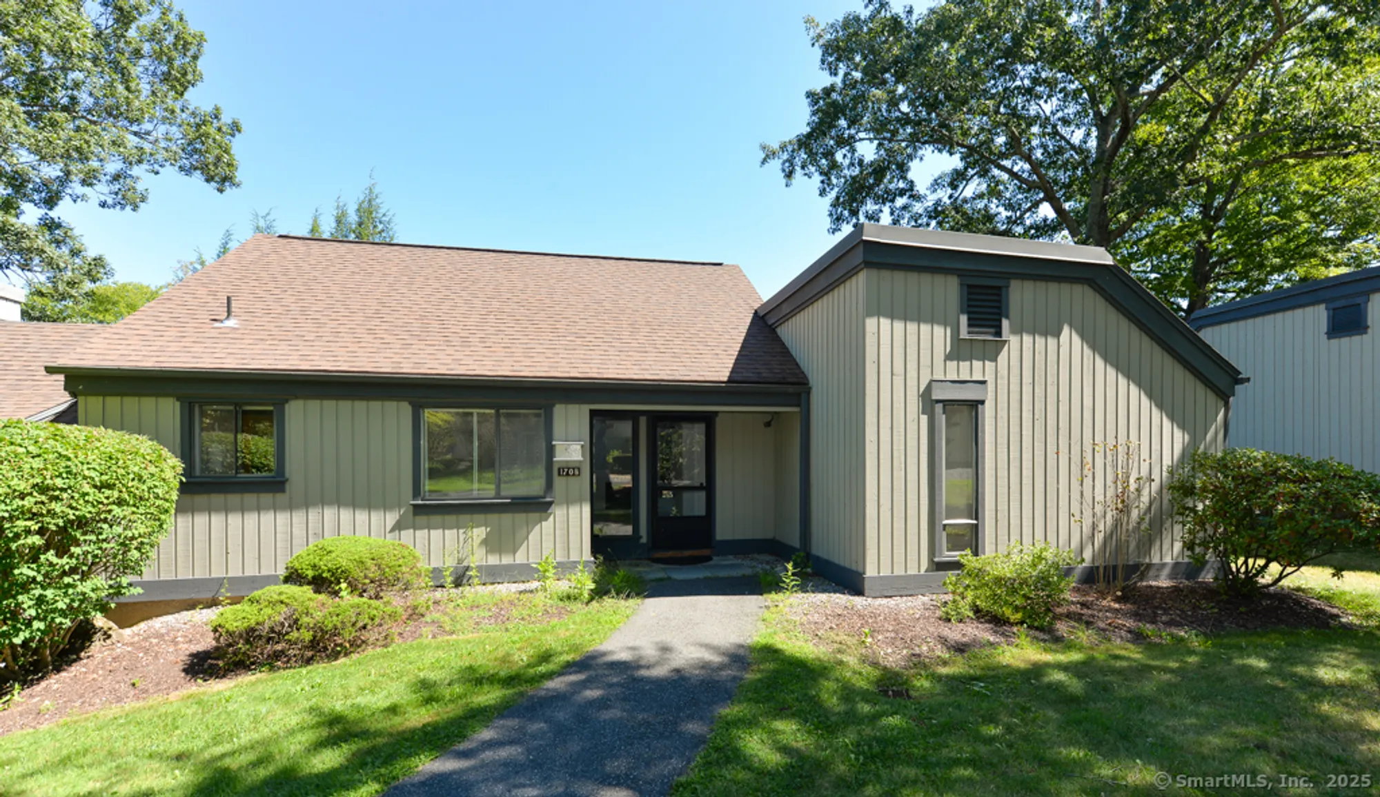 Property Slideshow image 16 of 16 | 170 heritage vlg b, Southbury, CT, 06488