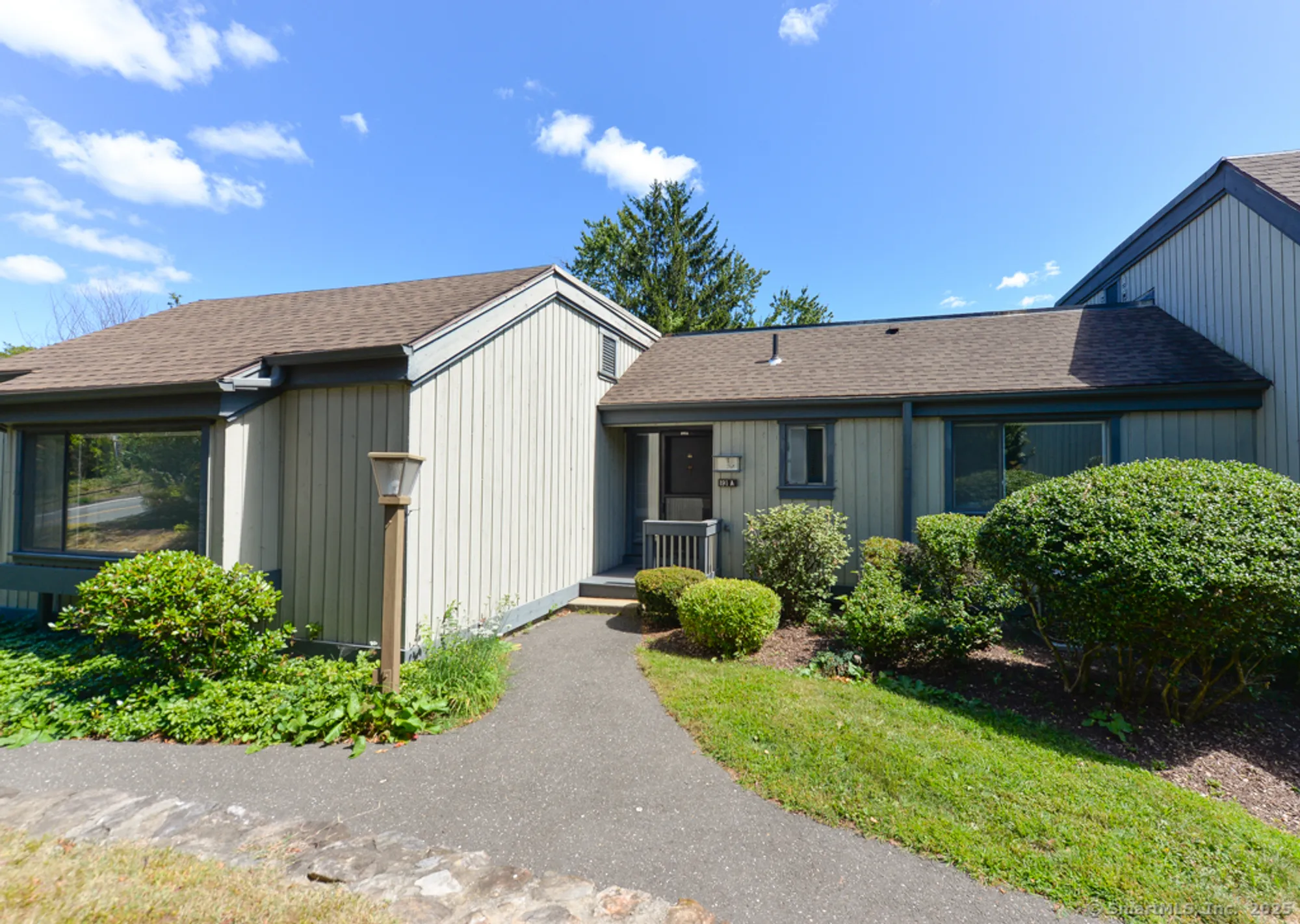 Property Slideshow image 1 of 18 | 191 heritage vlg a, Southbury, CT, 06488