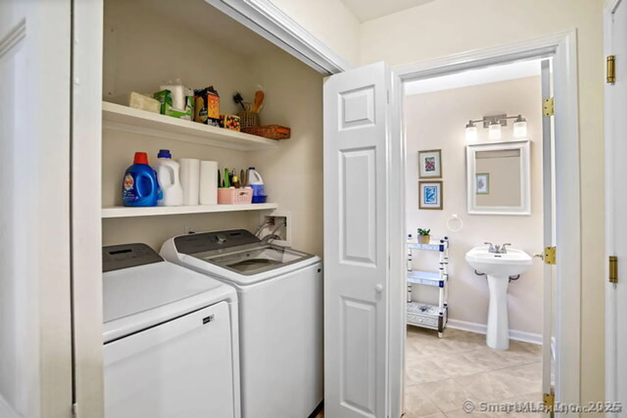 Property Slideshow image 13 of 35 | 10 lucius ct # 10, Milford, CT, 06461