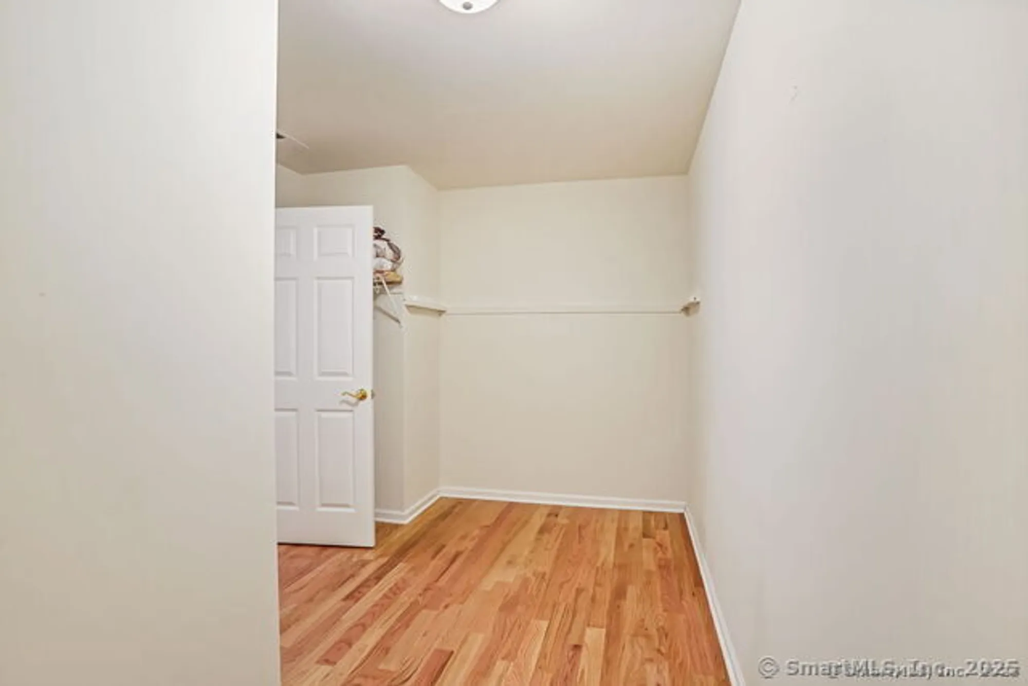 Property Slideshow image 29 of 35 | 10 lucius ct # 10, Milford, CT, 06461