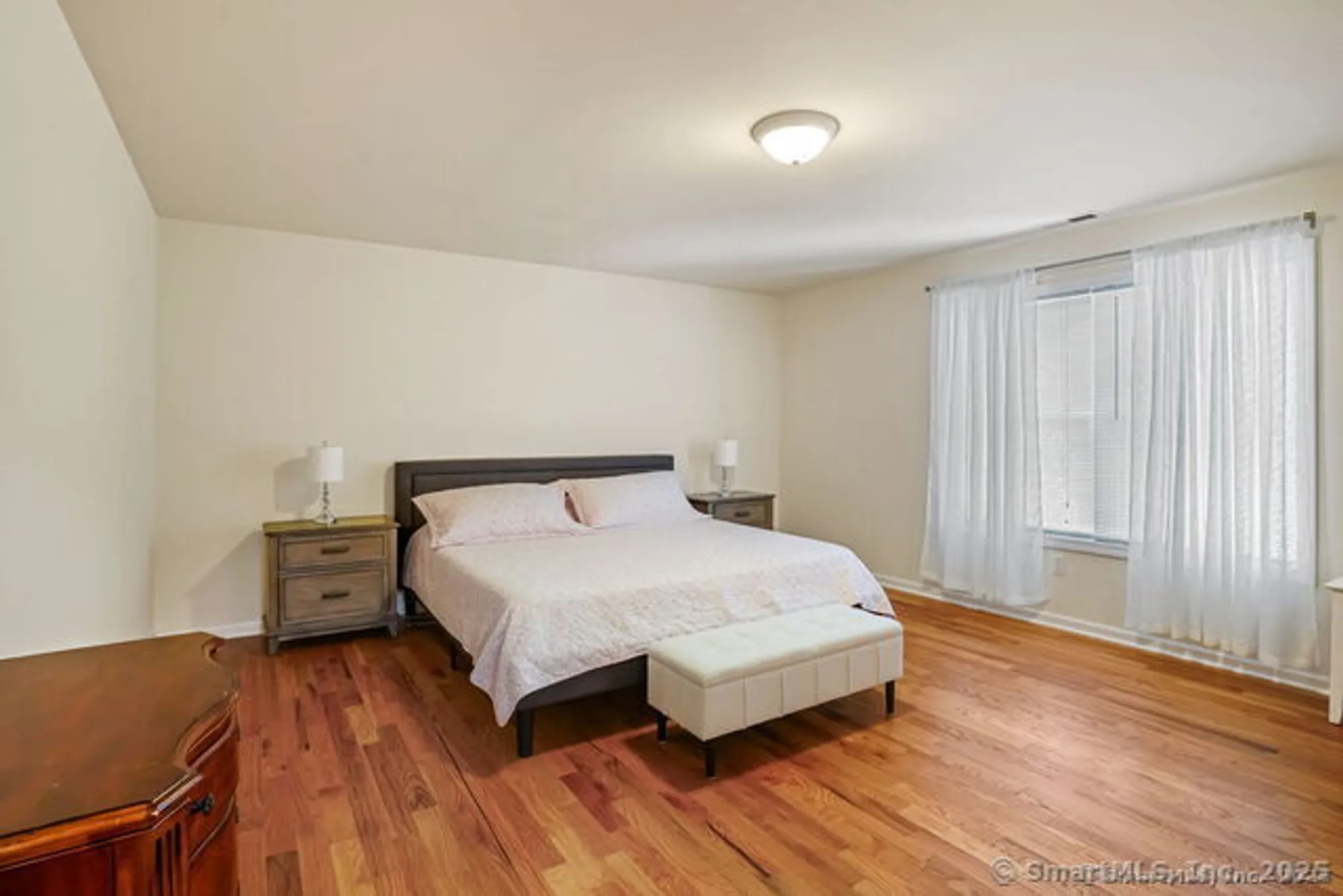 Property Slideshow image 19 of 35 | 10 lucius ct # 10, Milford, CT, 06461