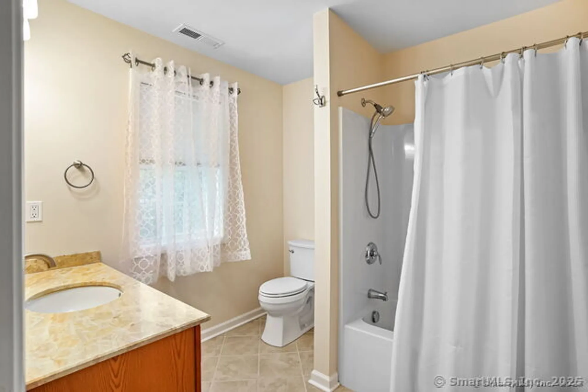 Property Slideshow image 23 of 35 | 10 lucius ct # 10, Milford, CT, 06461