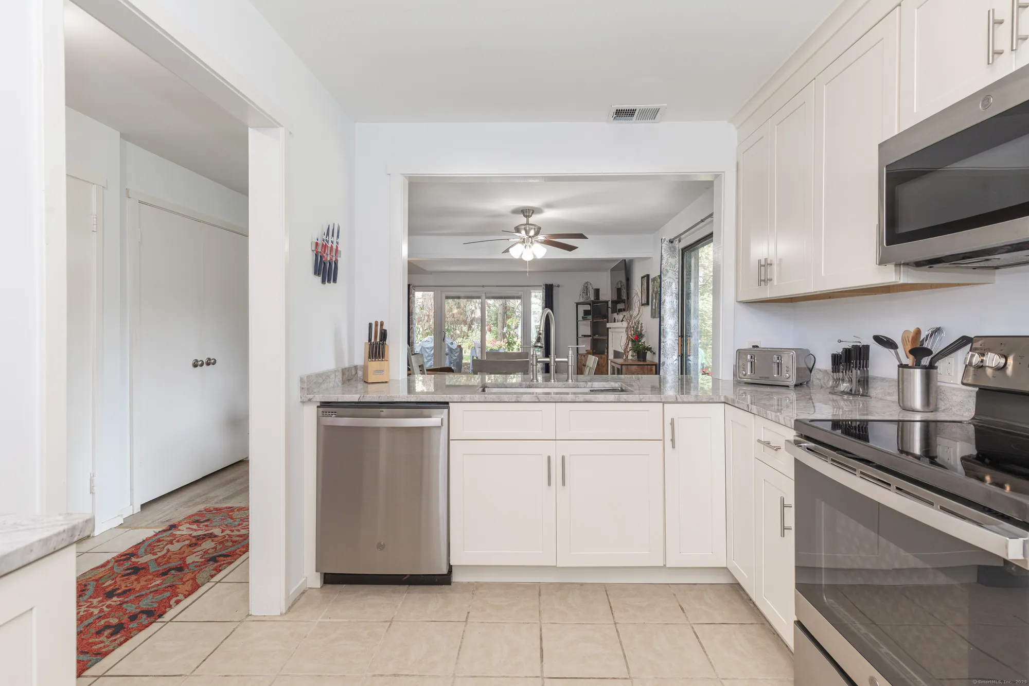 Property Slideshow image 7 of 38 | 825 heritage vlg b, Southbury, CT, 06488