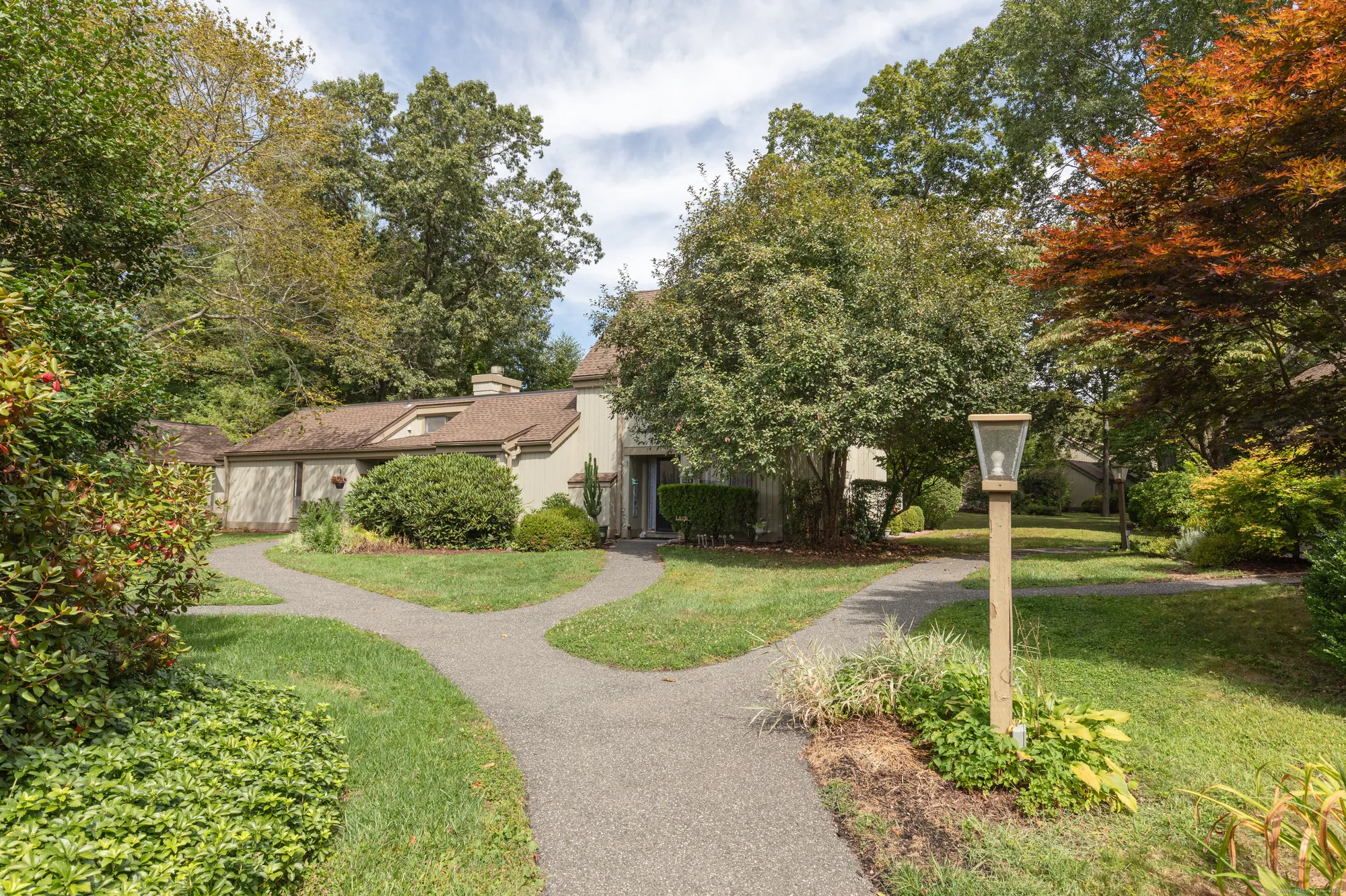 Property Slideshow image 37 of 38 | 825 heritage vlg b, Southbury, CT, 06488
