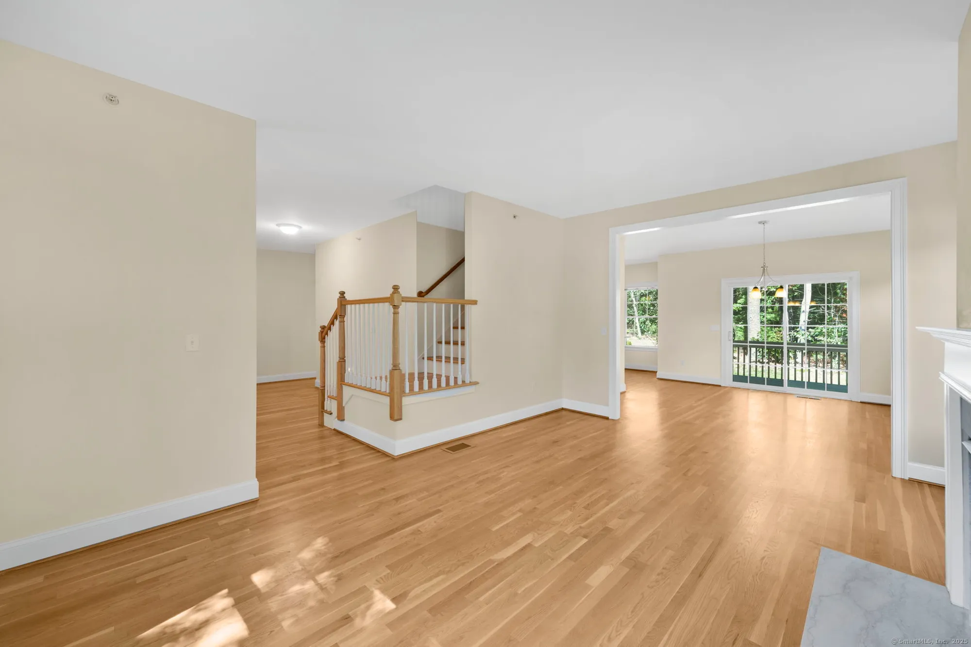 Property Slideshow image 9 of 39 | 17 cherry tree ln # 17, Avon, CT, 06001