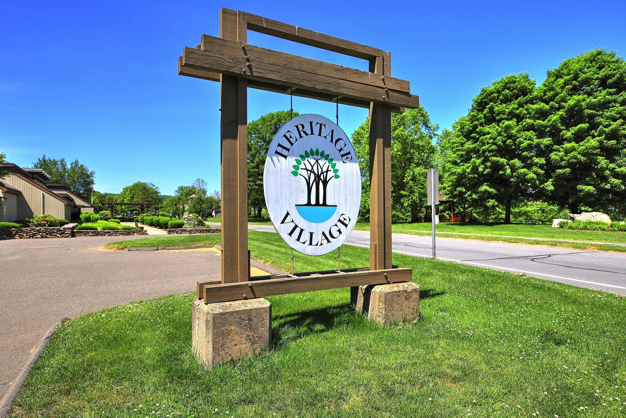 Property Slideshow image 23 of 24 | 192 heritage vlg c, Southbury, CT, 06488