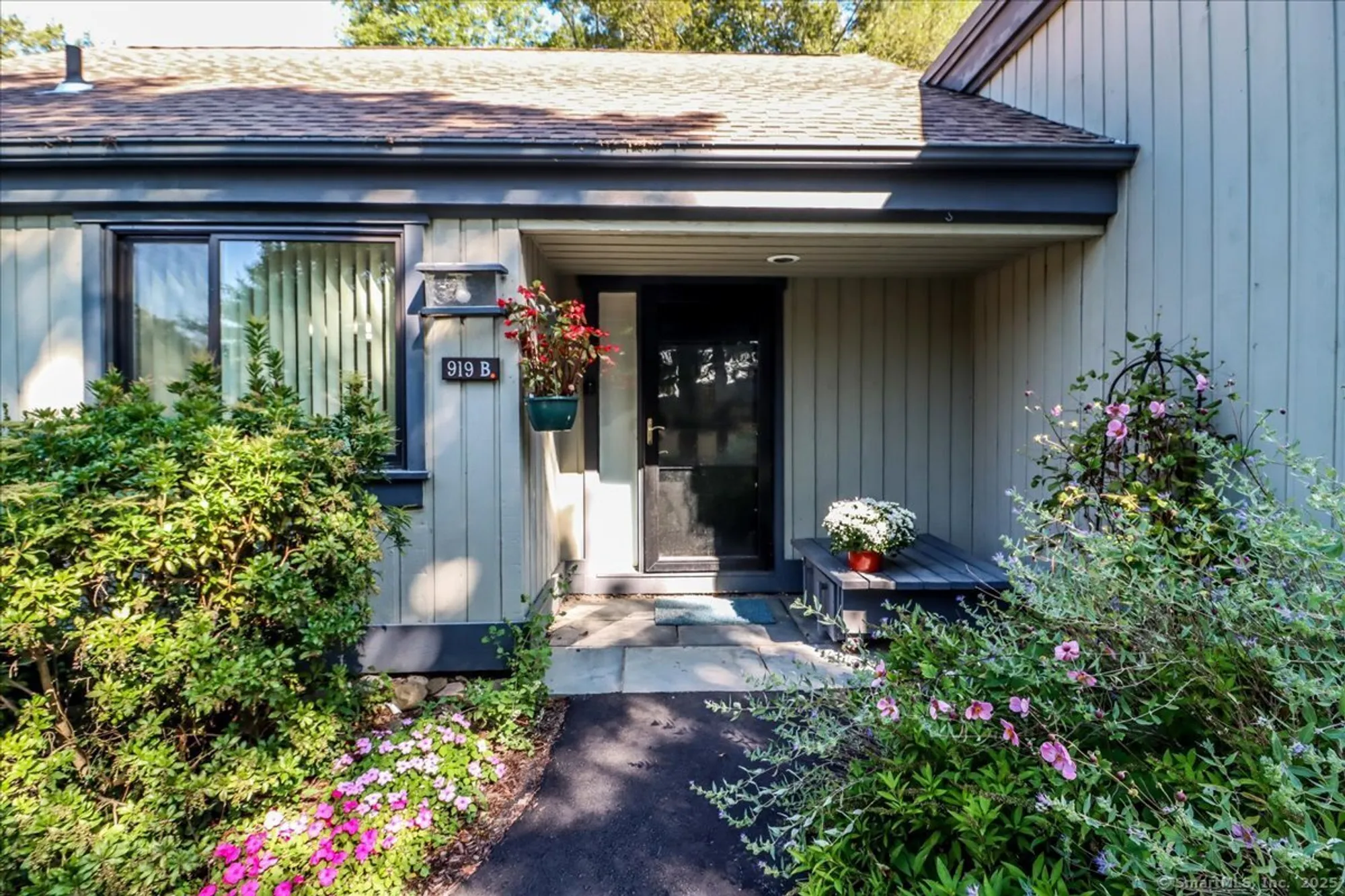 Property Slideshow image 3 of 23 | 919 heritage vlg b, Southbury, CT, 06488