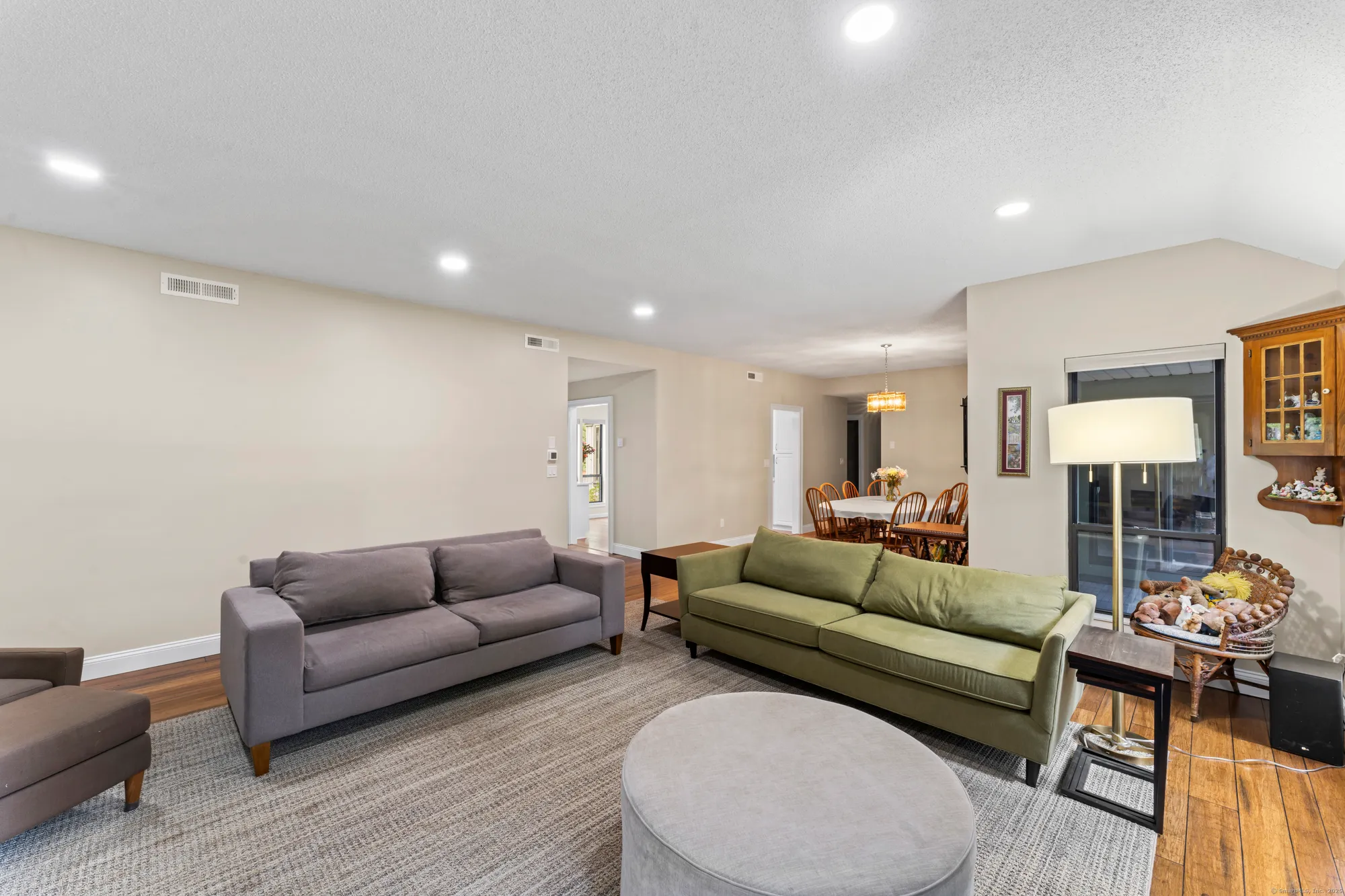 Property Slideshow image 4 of 40 | 12 heritage crst a, Southbury, CT, 06488