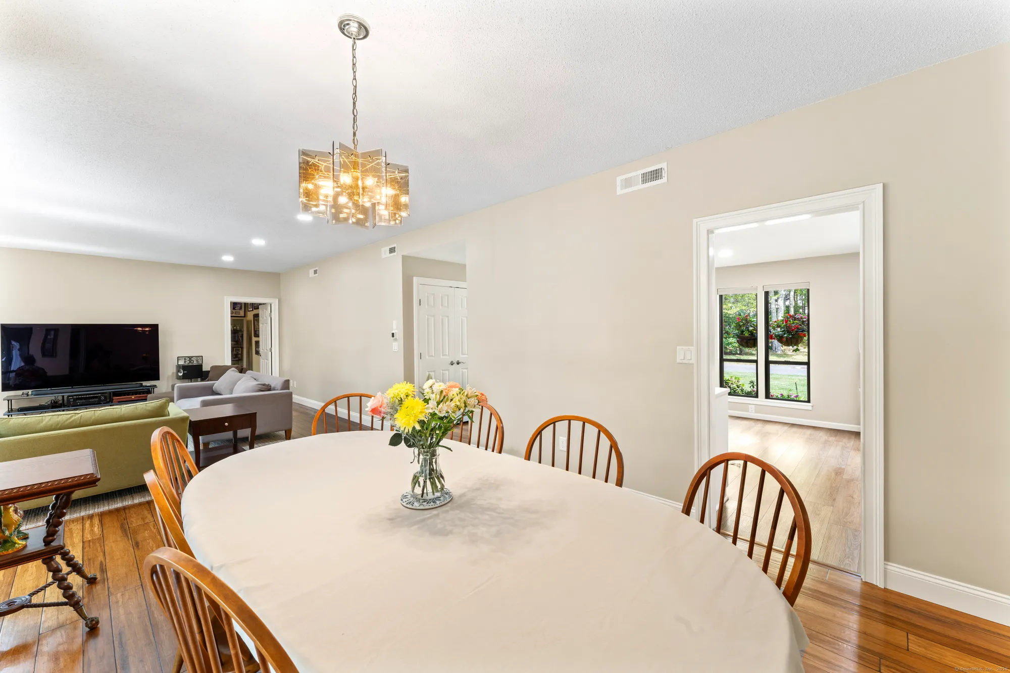 Property Slideshow image 15 of 40 | 12 heritage crst a, Southbury, CT, 06488