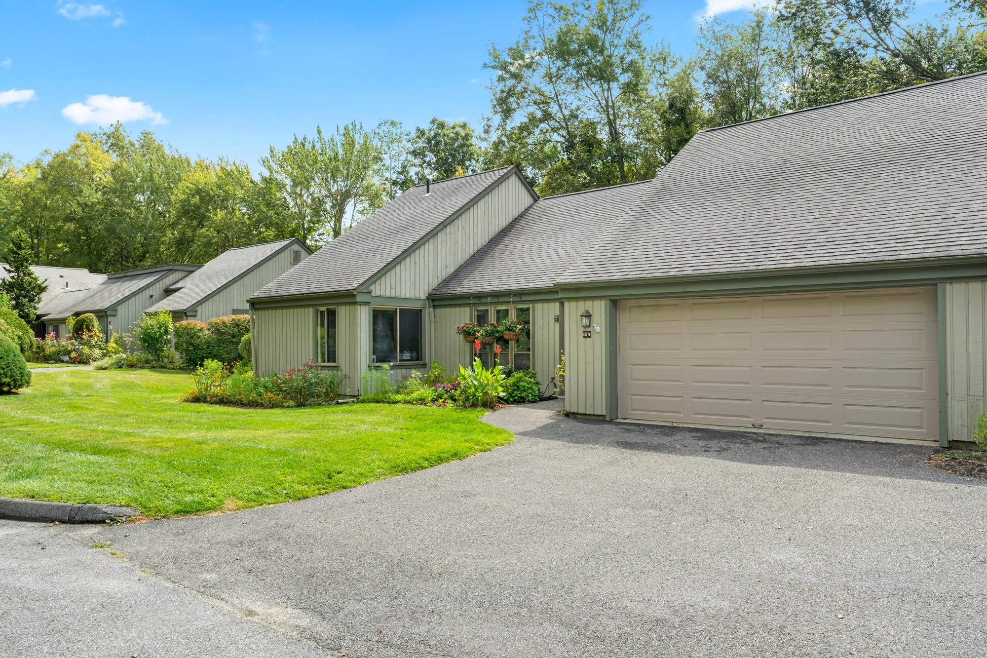 Property Slideshow image 1 of 40 | 12 heritage crst a, Southbury, CT, 06488