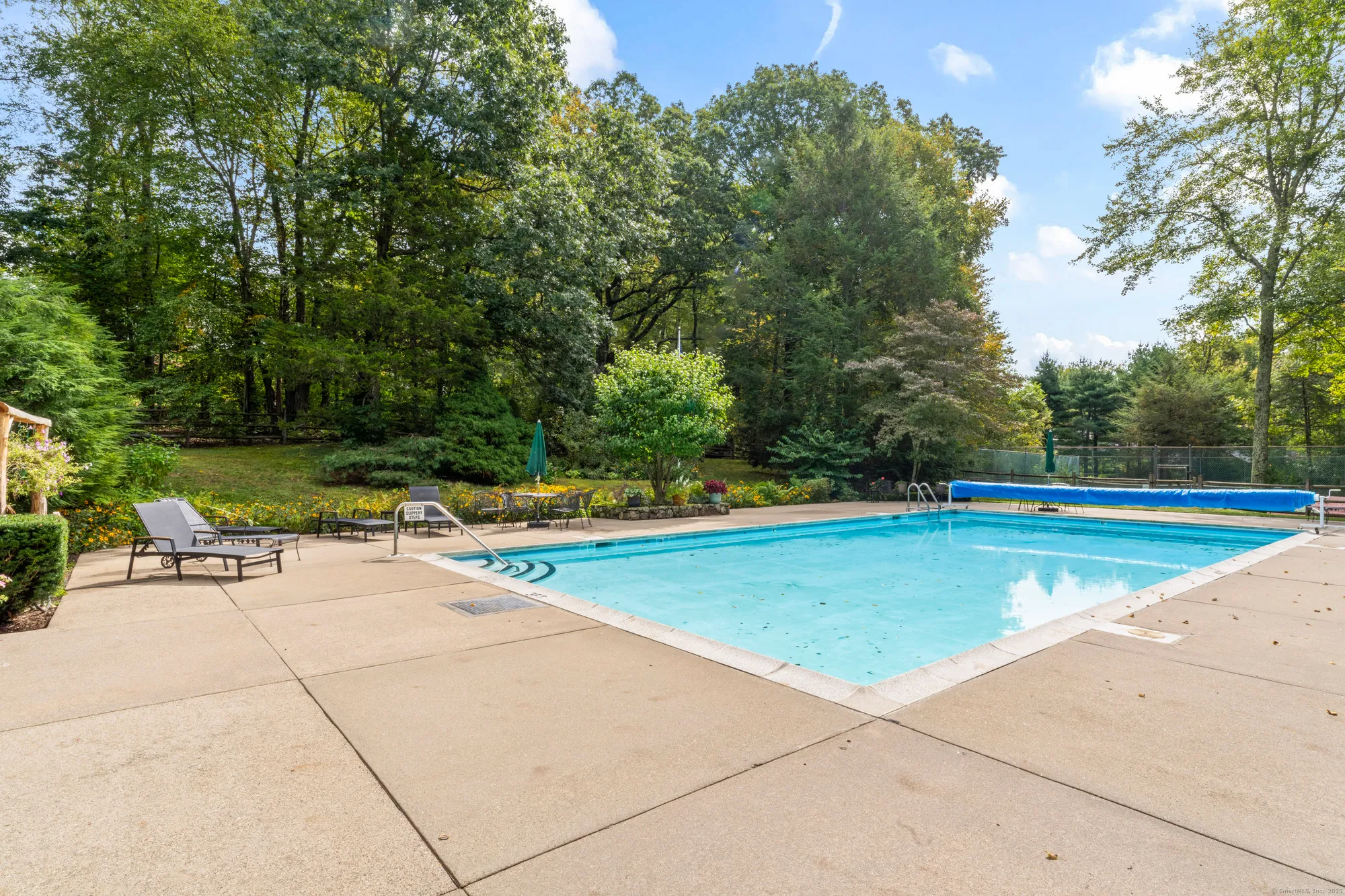 Property Slideshow image 39 of 40 | 12 heritage crst a, Southbury, CT, 06488