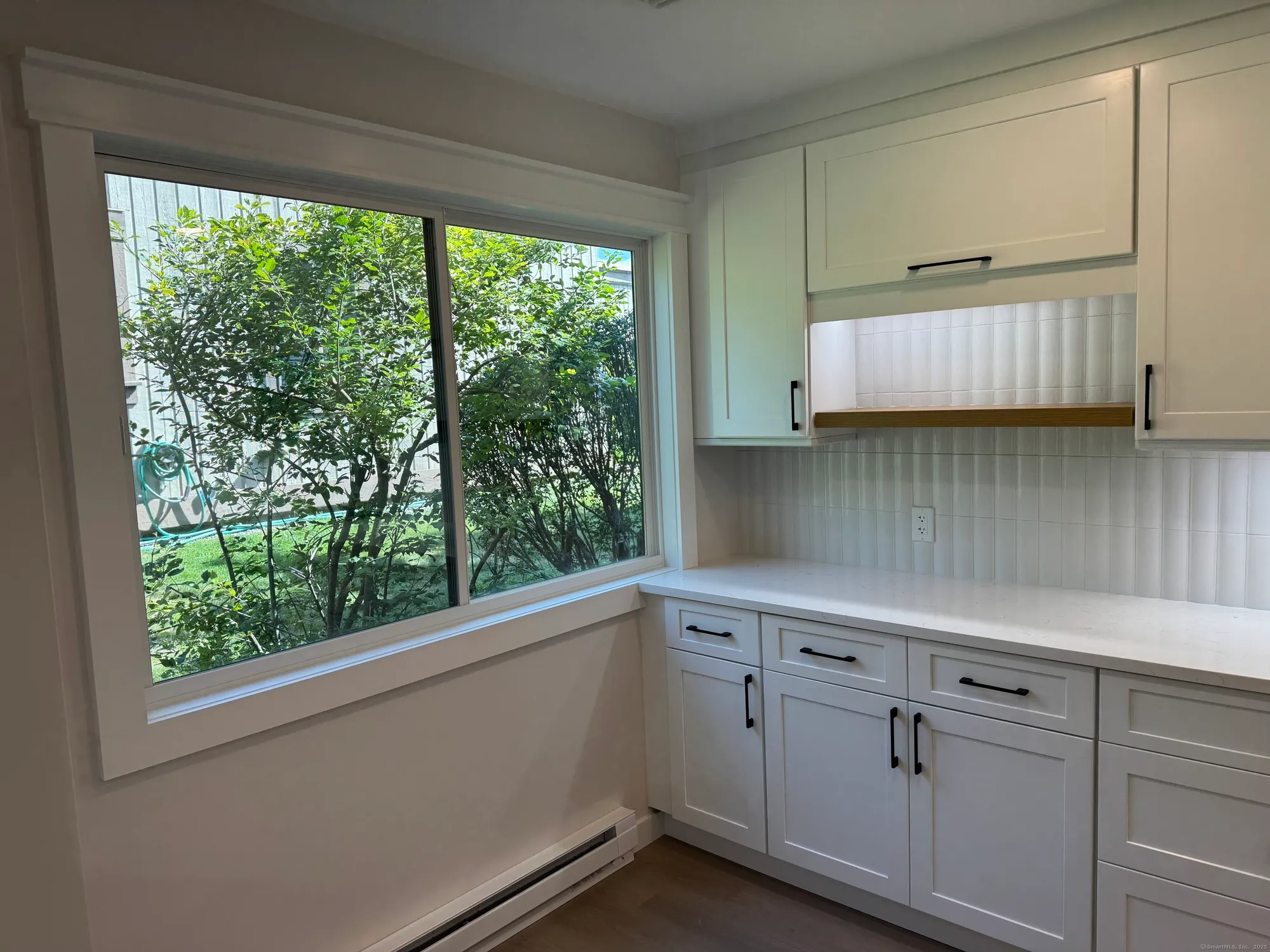 Property Slideshow image 4 of 27 | 623 heritage vlg b, Southbury, CT, 06488