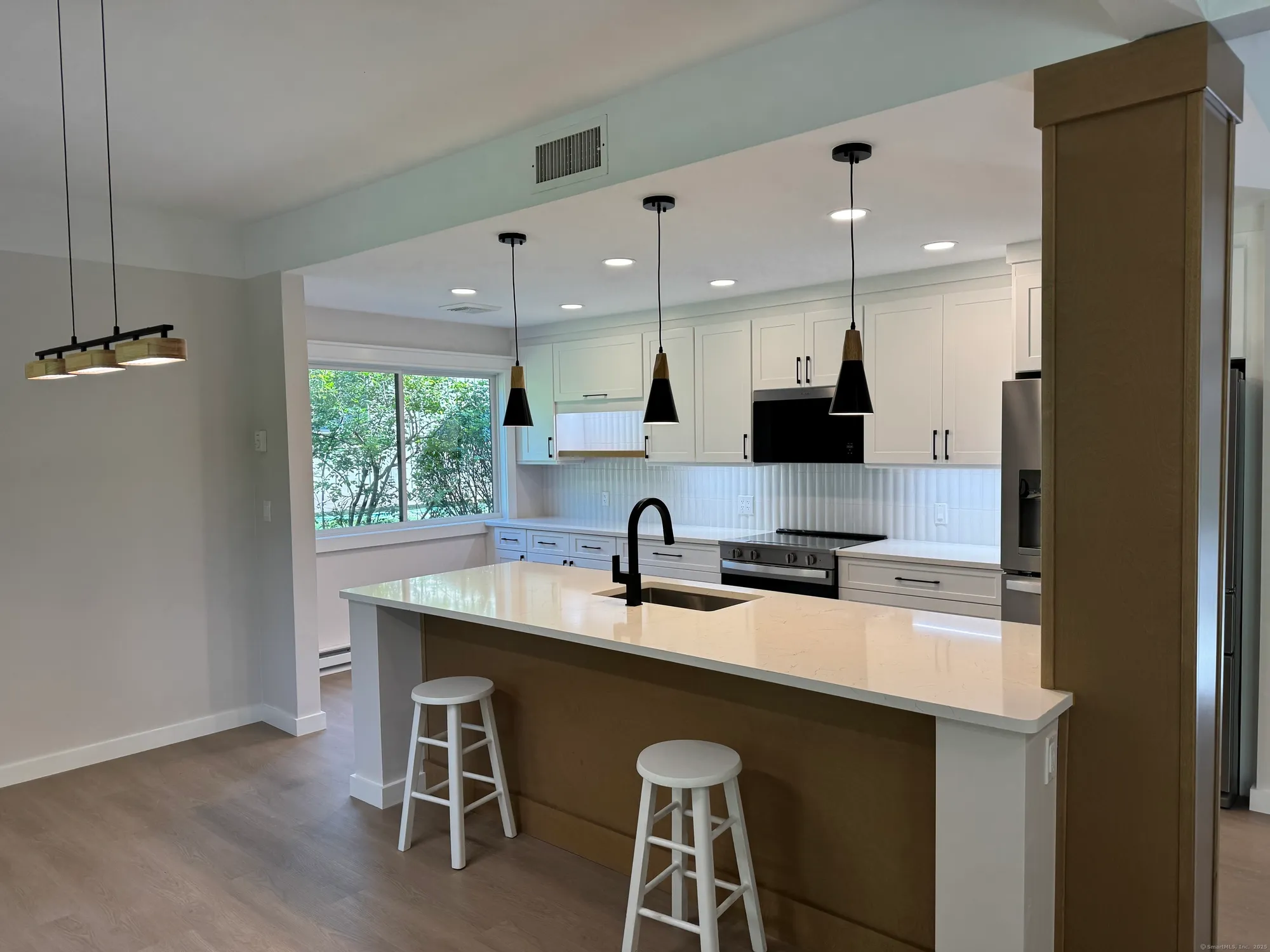 Property Slideshow image 7 of 27 | 623 heritage vlg b, Southbury, CT, 06488