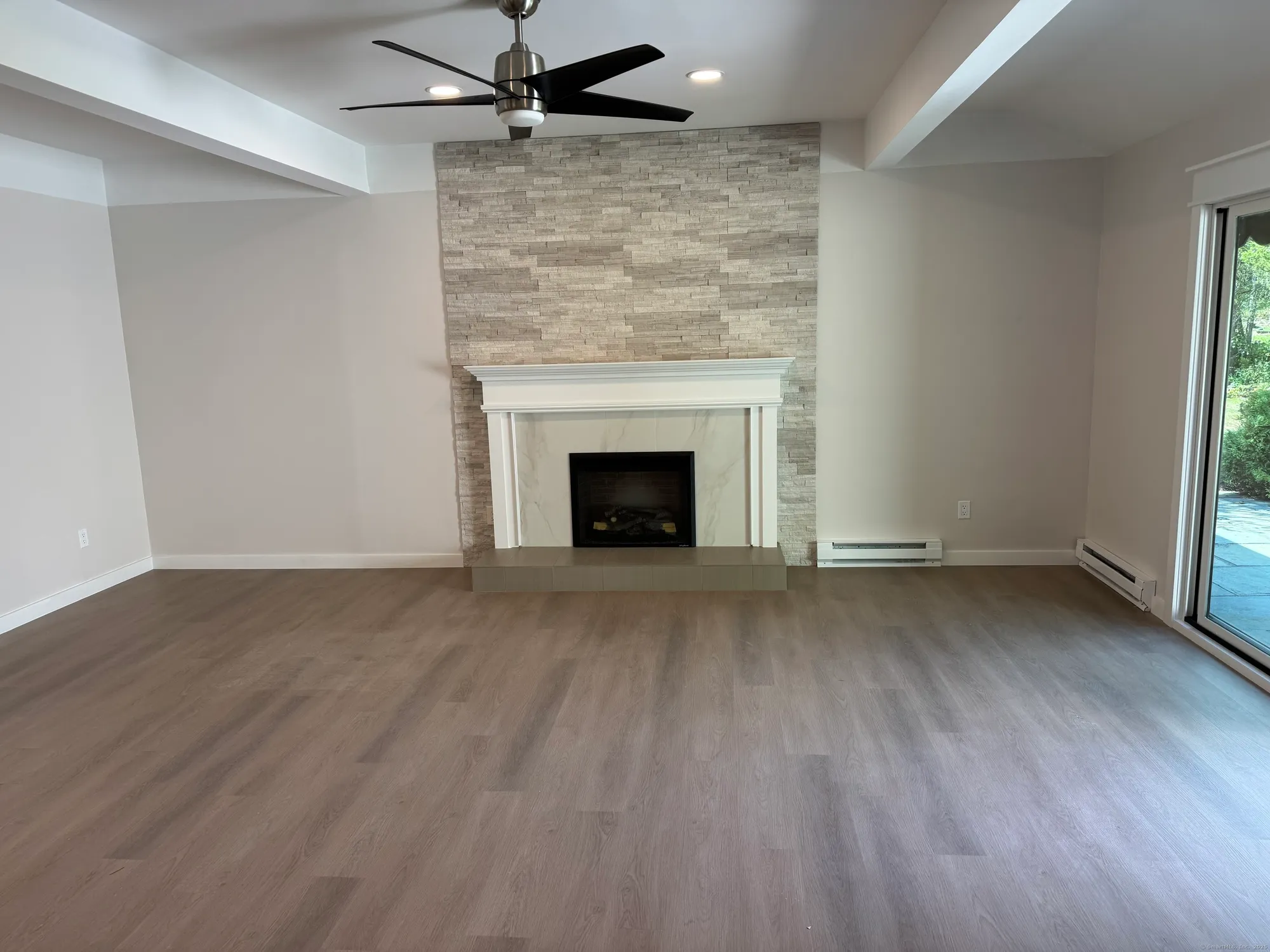 Property Slideshow image 9 of 27 | 623 heritage vlg b, Southbury, CT, 06488