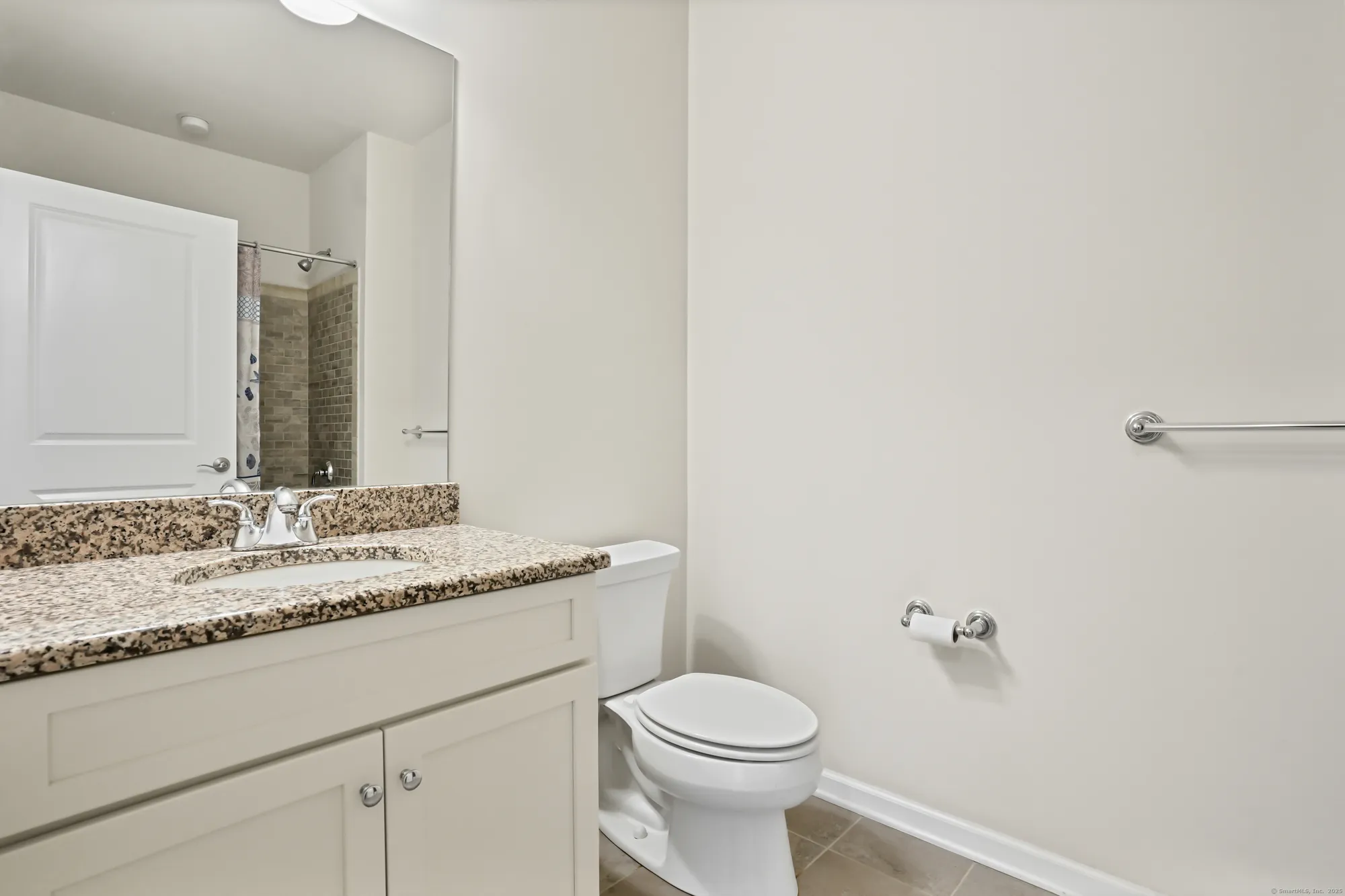 Property Slideshow image 27 of 40 | 416 center meadow ln # 416, Danbury, CT, 06810