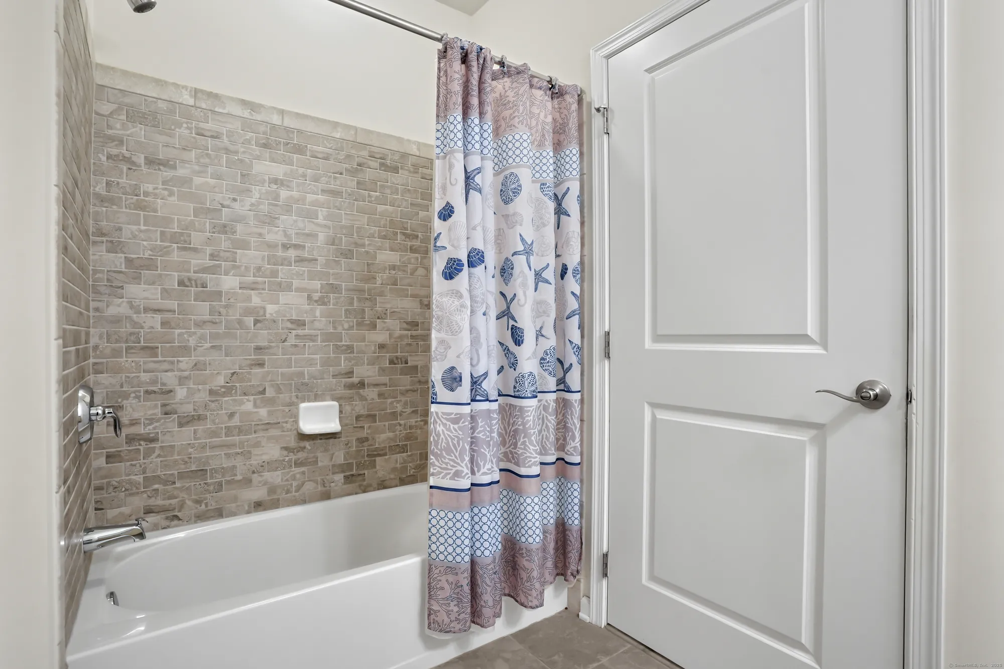 Property Slideshow image 28 of 40 | 416 center meadow ln # 416, Danbury, CT, 06810