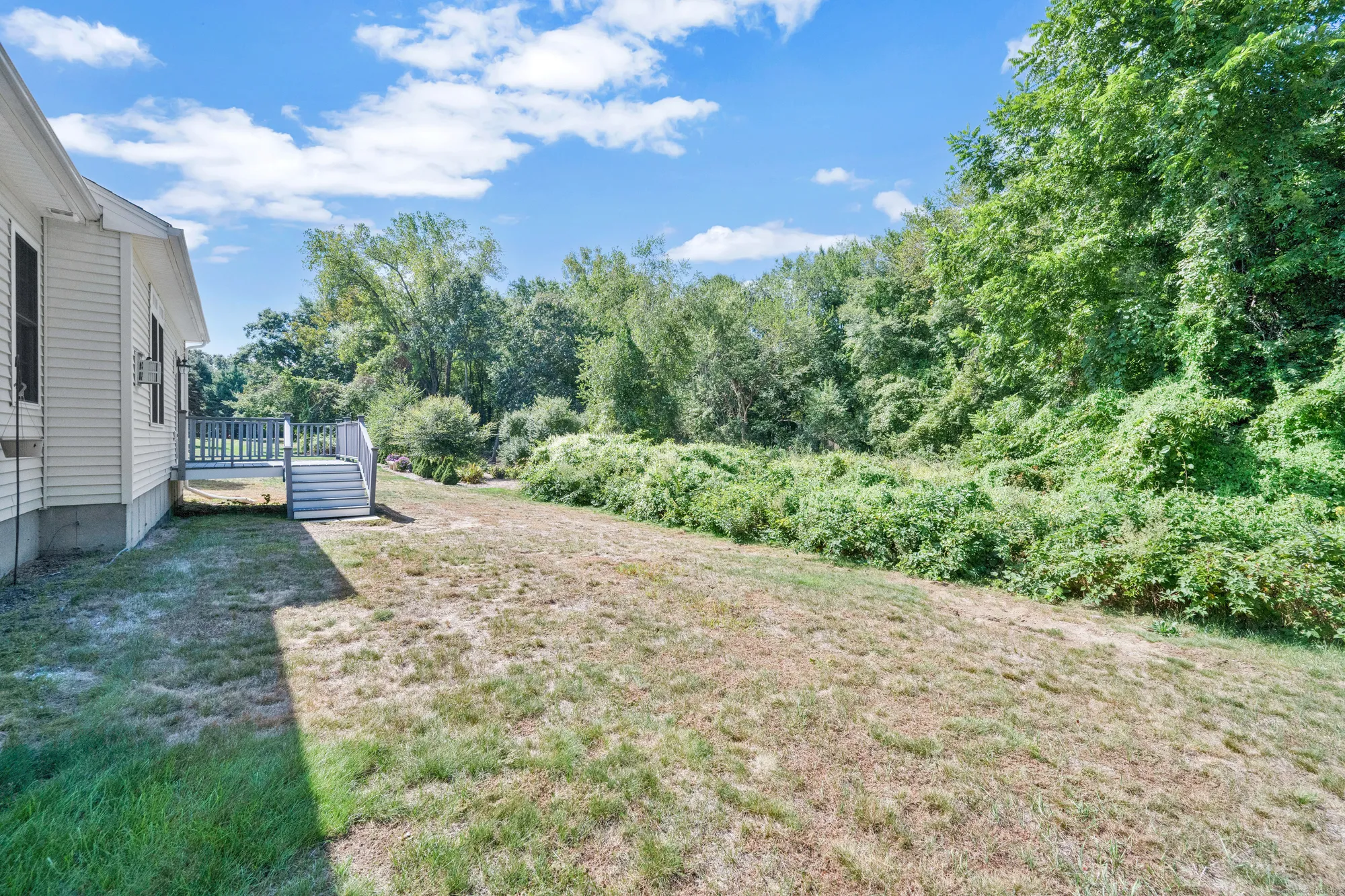 Property Slideshow image 39 of 39 | 39 quail holw # 39, Enfield, CT, 06082