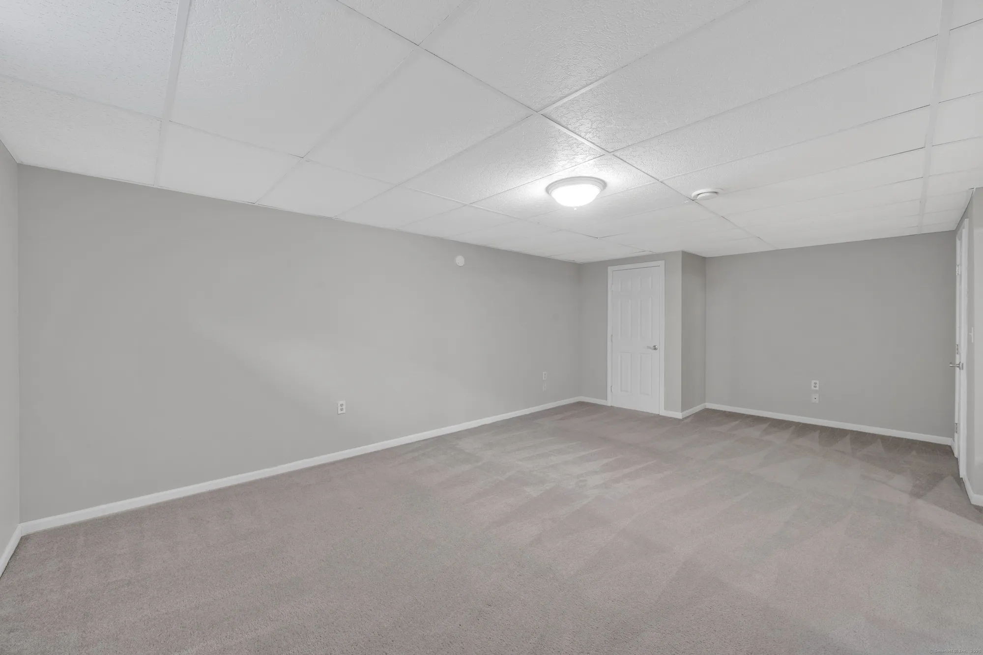 Property Slideshow image 28 of 39 | 39 quail holw # 39, Enfield, CT, 06082