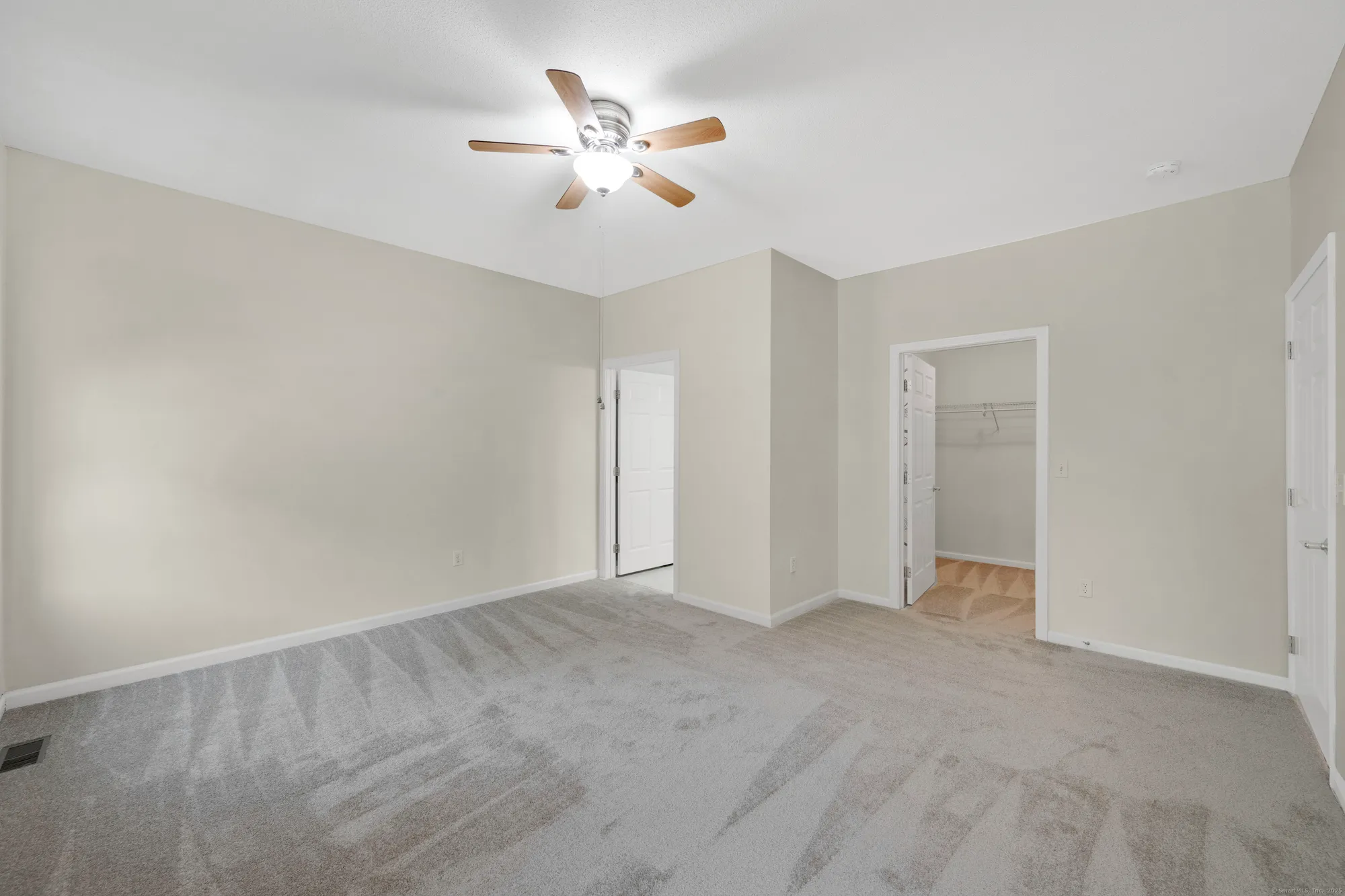 Property Slideshow image 23 of 39 | 39 quail holw # 39, Enfield, CT, 06082