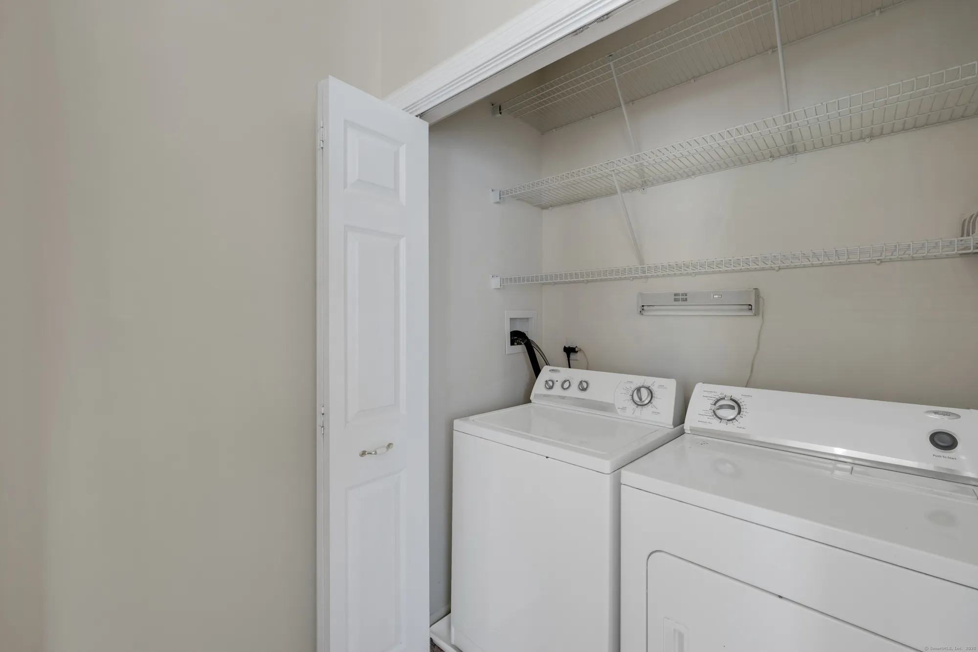 Property Slideshow image 26 of 39 | 39 quail holw # 39, Enfield, CT, 06082