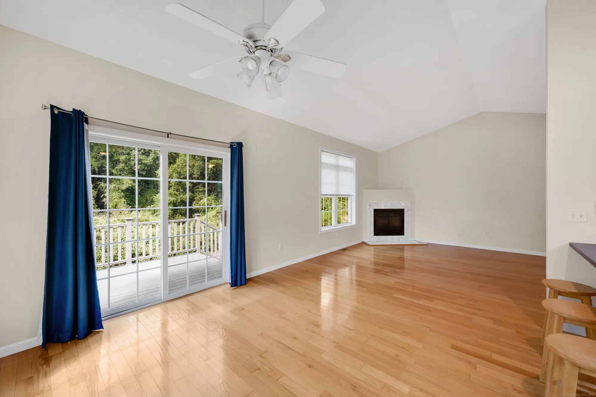 Property Slideshow image 13 of 39 | 39 quail holw # 39, Enfield, CT, 06082