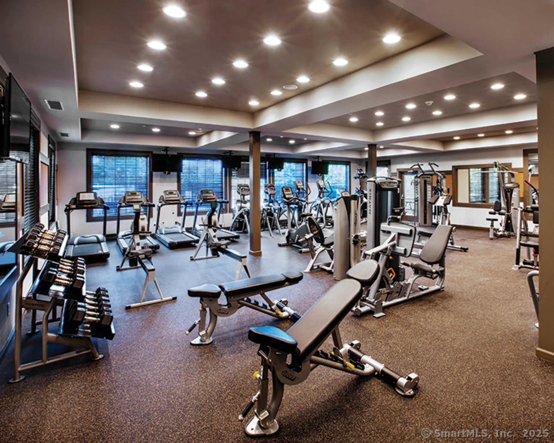 Property Slideshow image 38 of 40 | 416 center meadow ln # 416, Danbury, CT, 06810