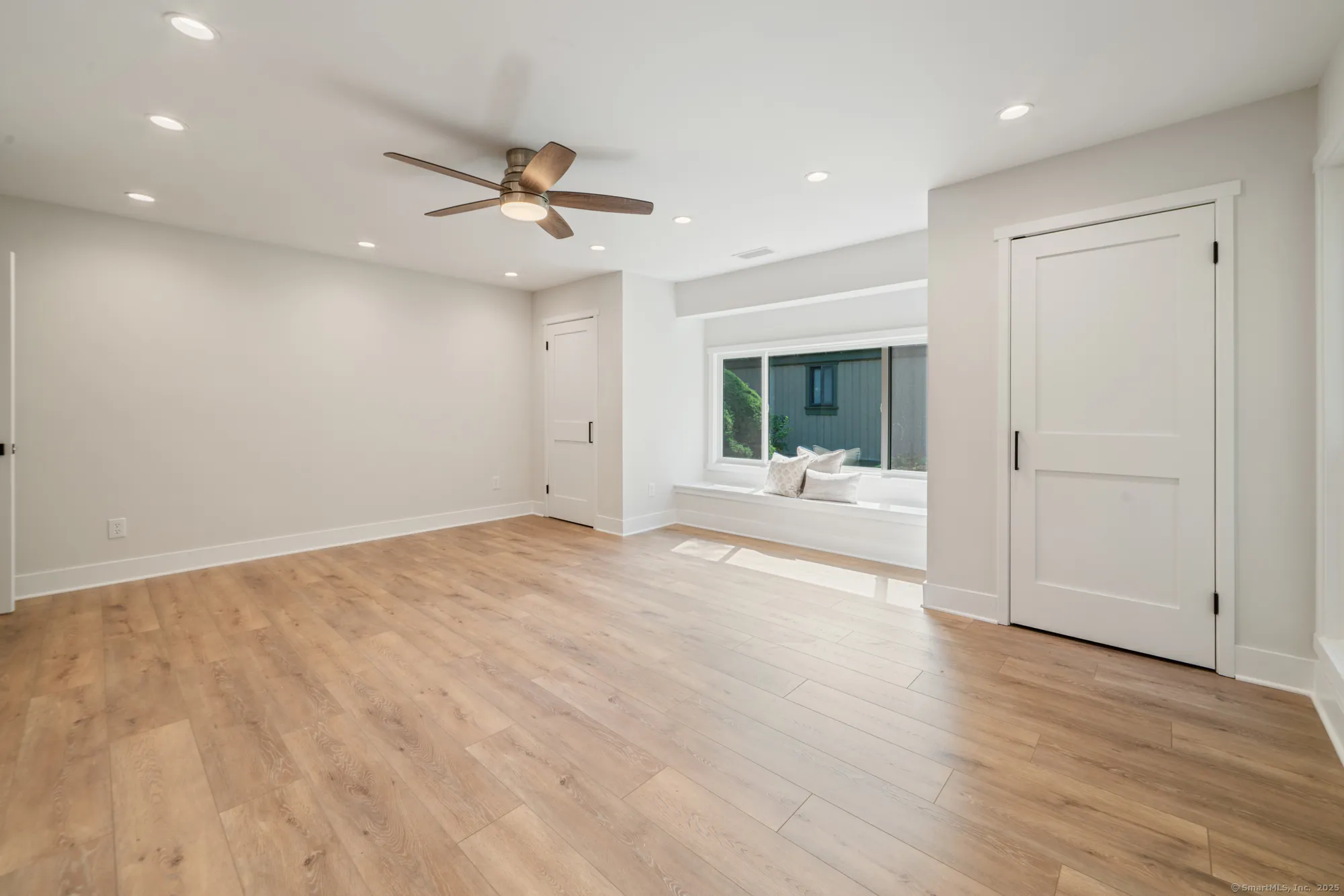 Property Slideshow image 15 of 40 | 644 heritage vlg a, Southbury, CT, 06488