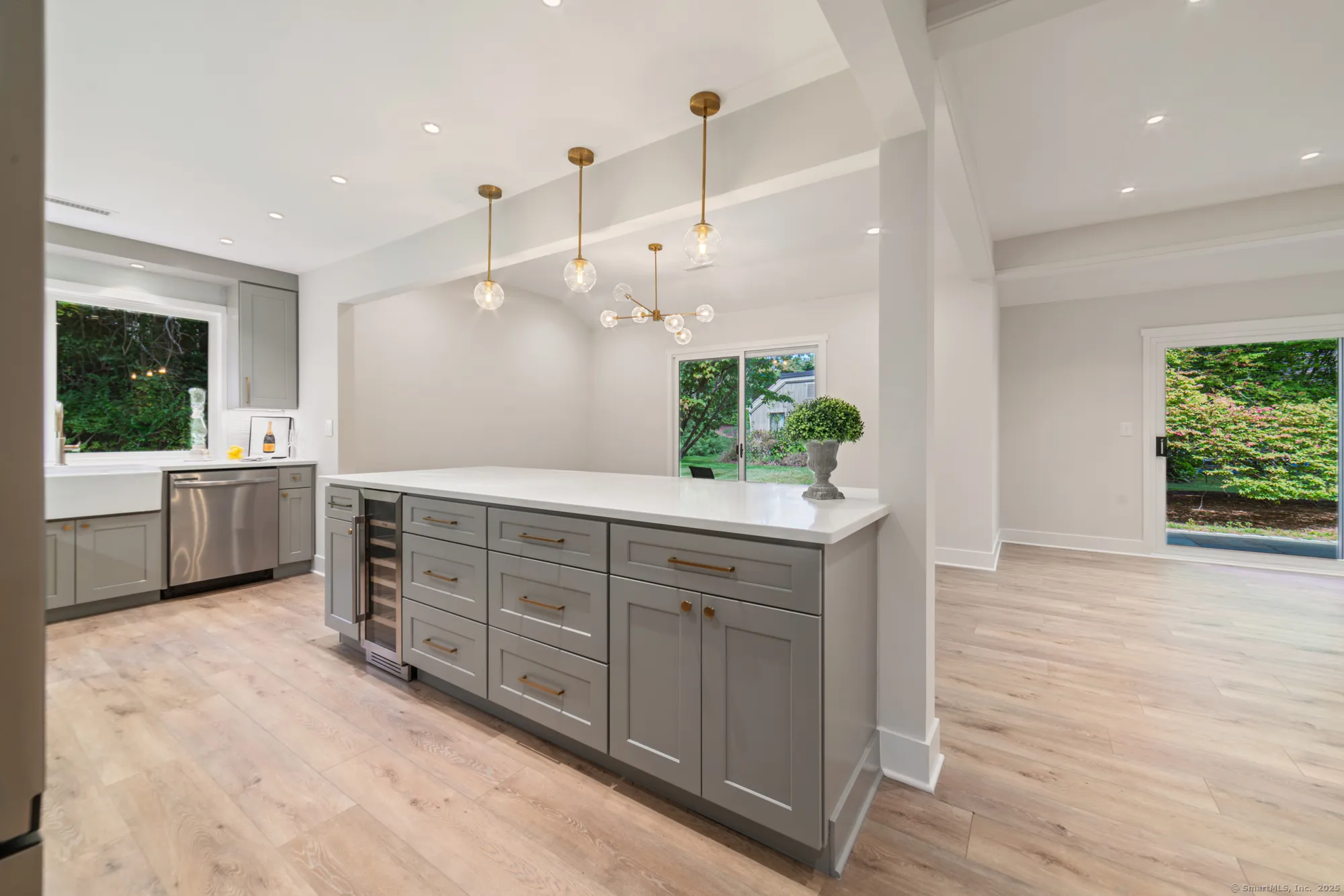 Property Slideshow image 1 of 40 | 644 heritage vlg a, Southbury, CT, 06488