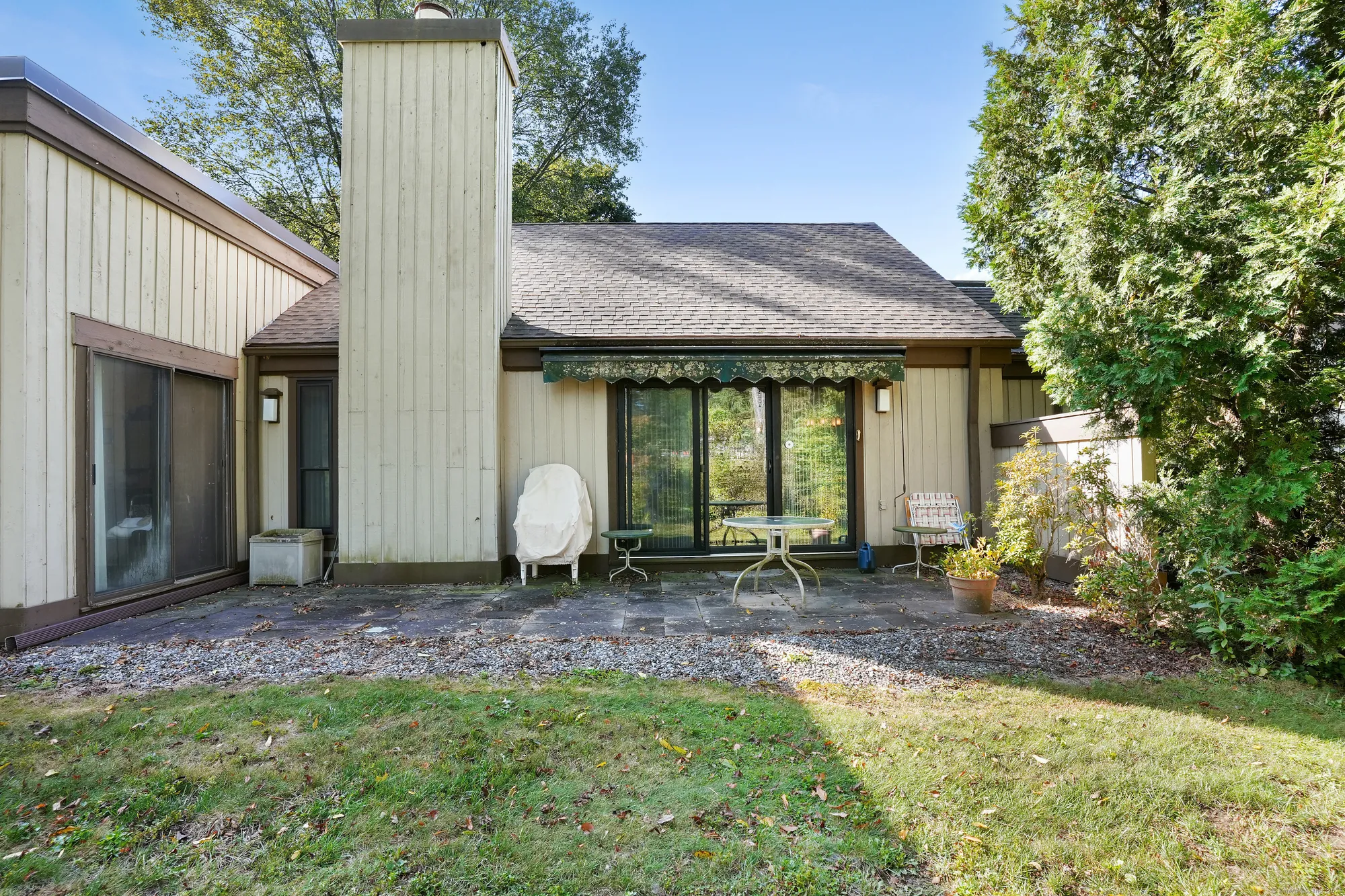 Property Slideshow image 2 of 40 | 626 heritage vlg, Southbury, CT, 06488