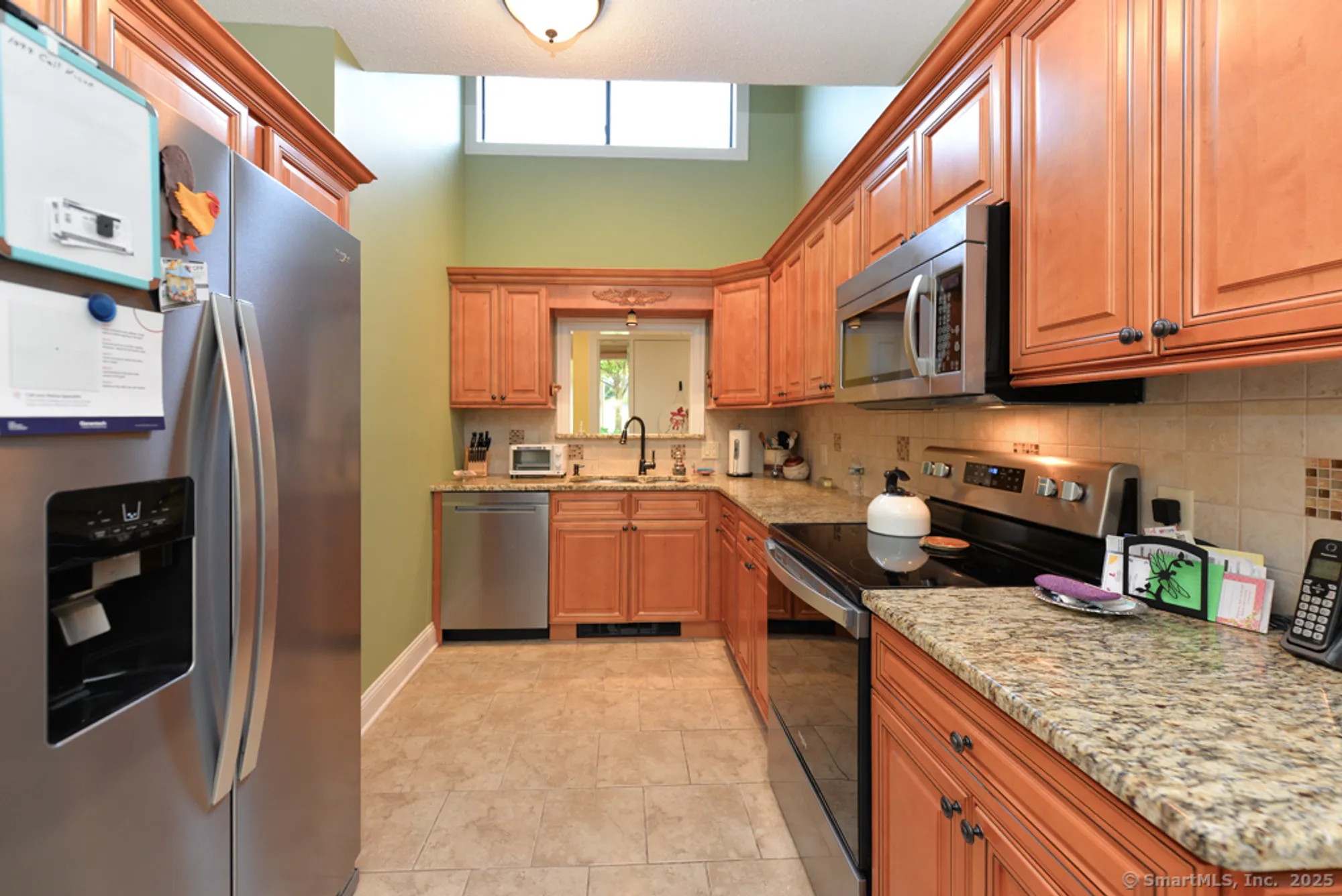 Property Slideshow image 8 of 21 | 902 heritage vlg a, Southbury, CT, 06488