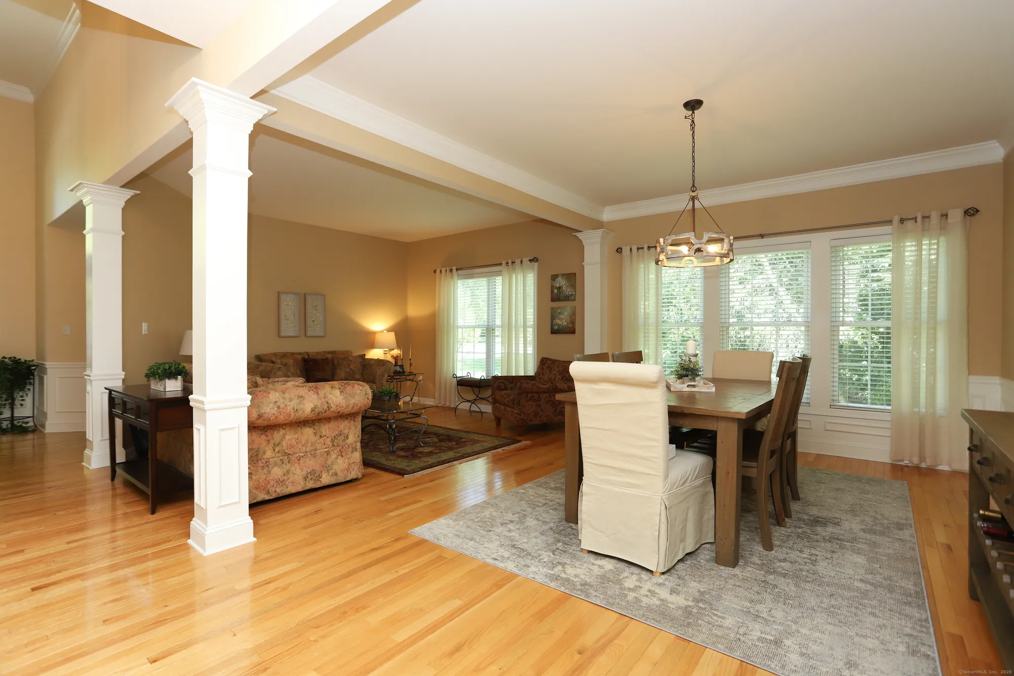 Property Slideshow image 7 of 36 | 302 fairway dr # 302, Oxford, CT, 06478