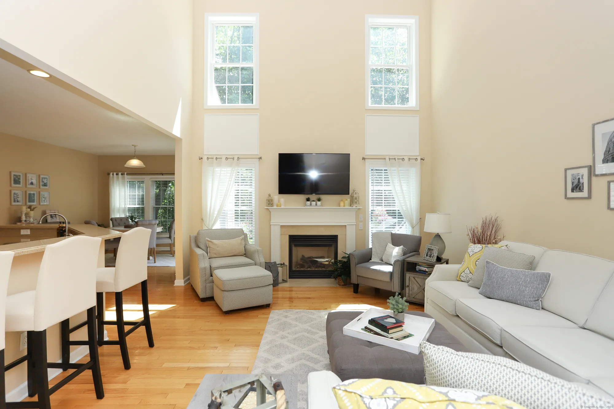 Property Slideshow image 10 of 36 | 302 fairway dr # 302, Oxford, CT, 06478