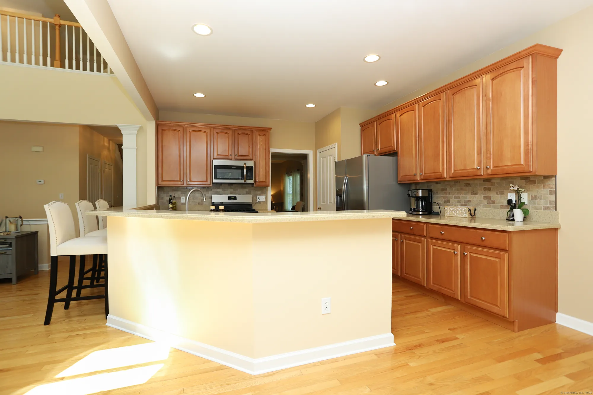 Property Slideshow image 14 of 36 | 302 fairway dr # 302, Oxford, CT, 06478