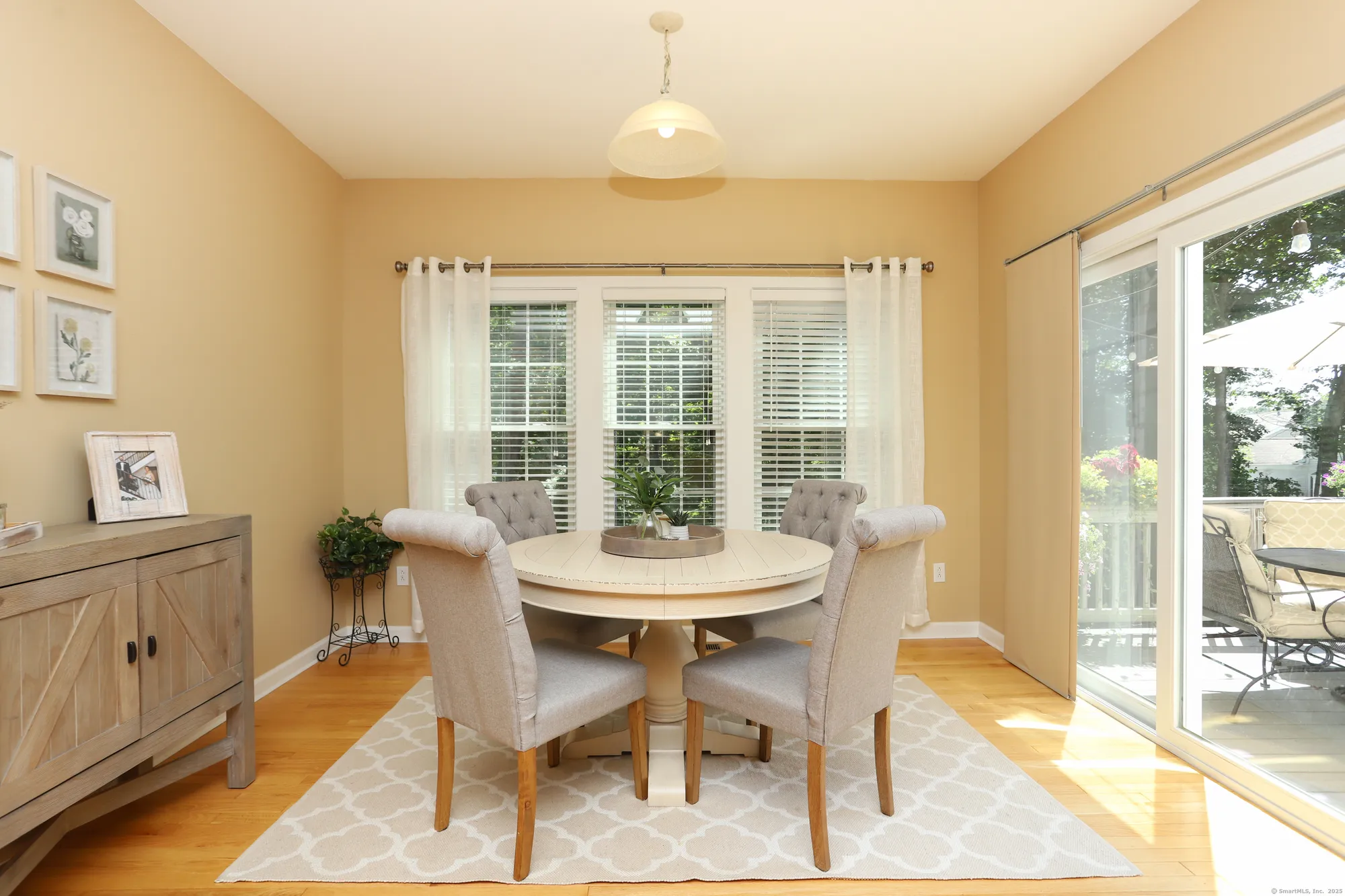 Property Slideshow image 15 of 36 | 302 fairway dr # 302, Oxford, CT, 06478