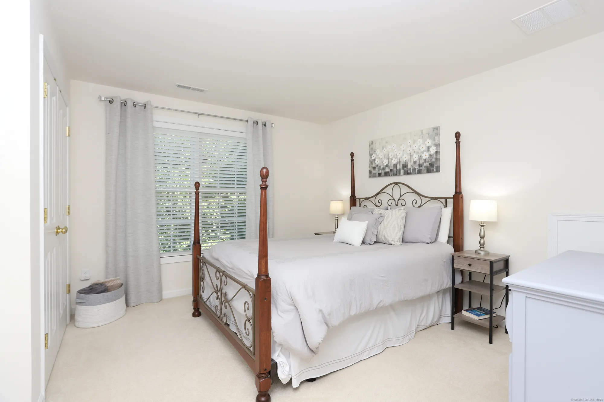 Property Slideshow image 27 of 36 | 302 fairway dr # 302, Oxford, CT, 06478