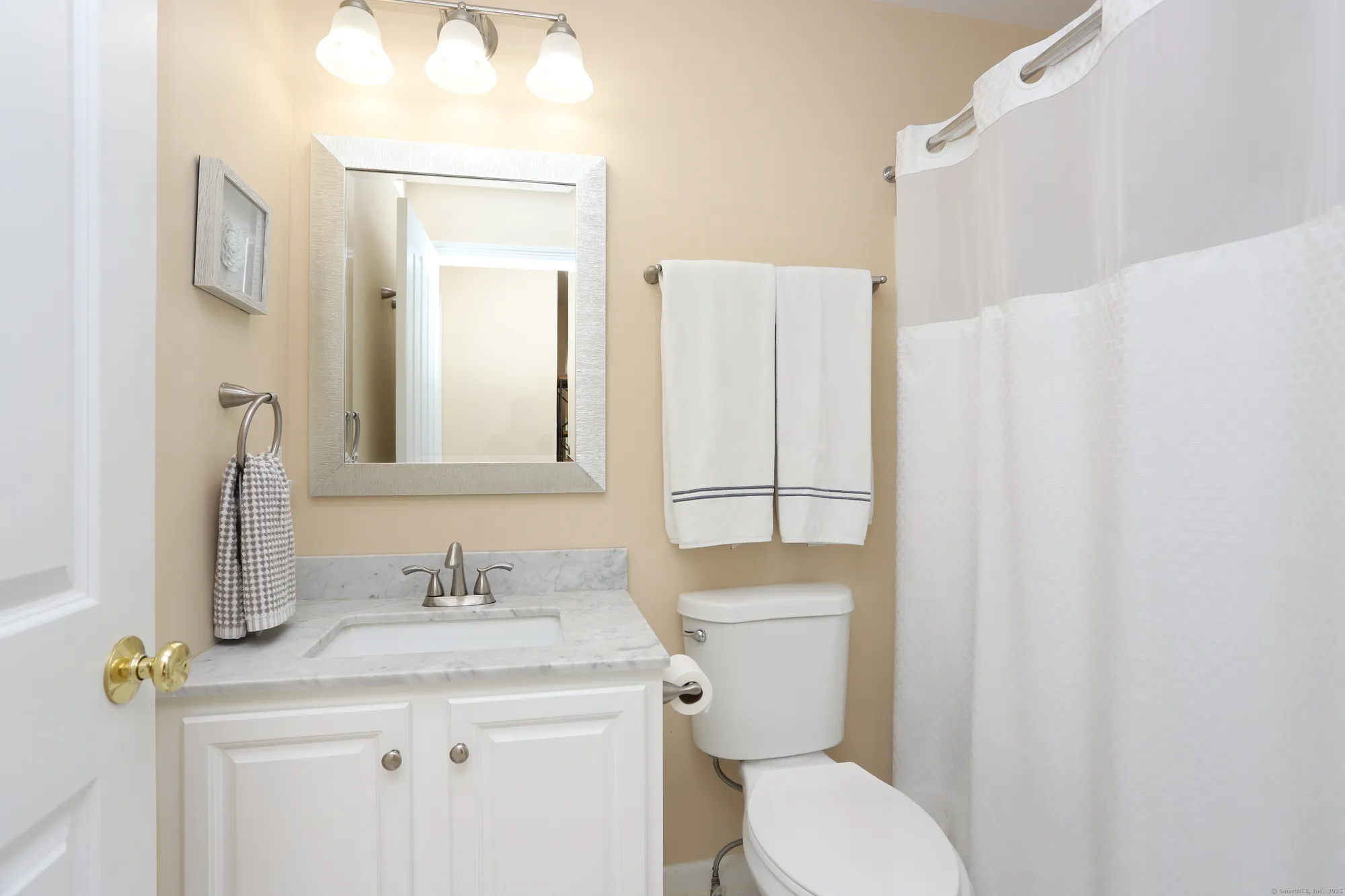 Property Slideshow image 29 of 36 | 302 fairway dr # 302, Oxford, CT, 06478