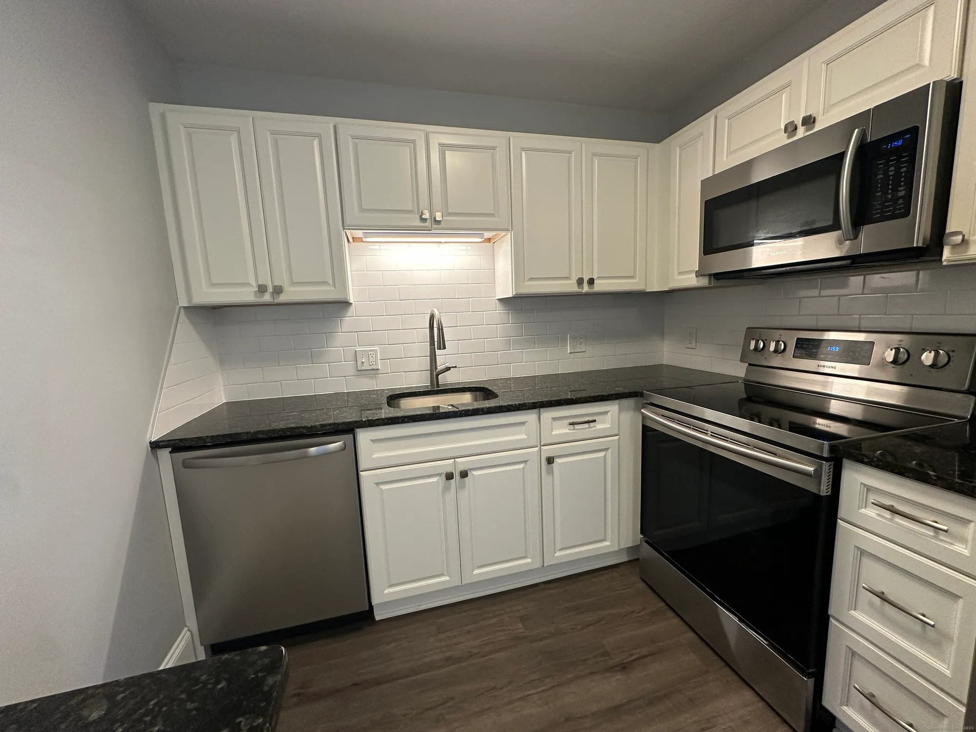 Property Slideshow image 7 of 28 | 786 heritage vlg d, Southbury, CT, 06488