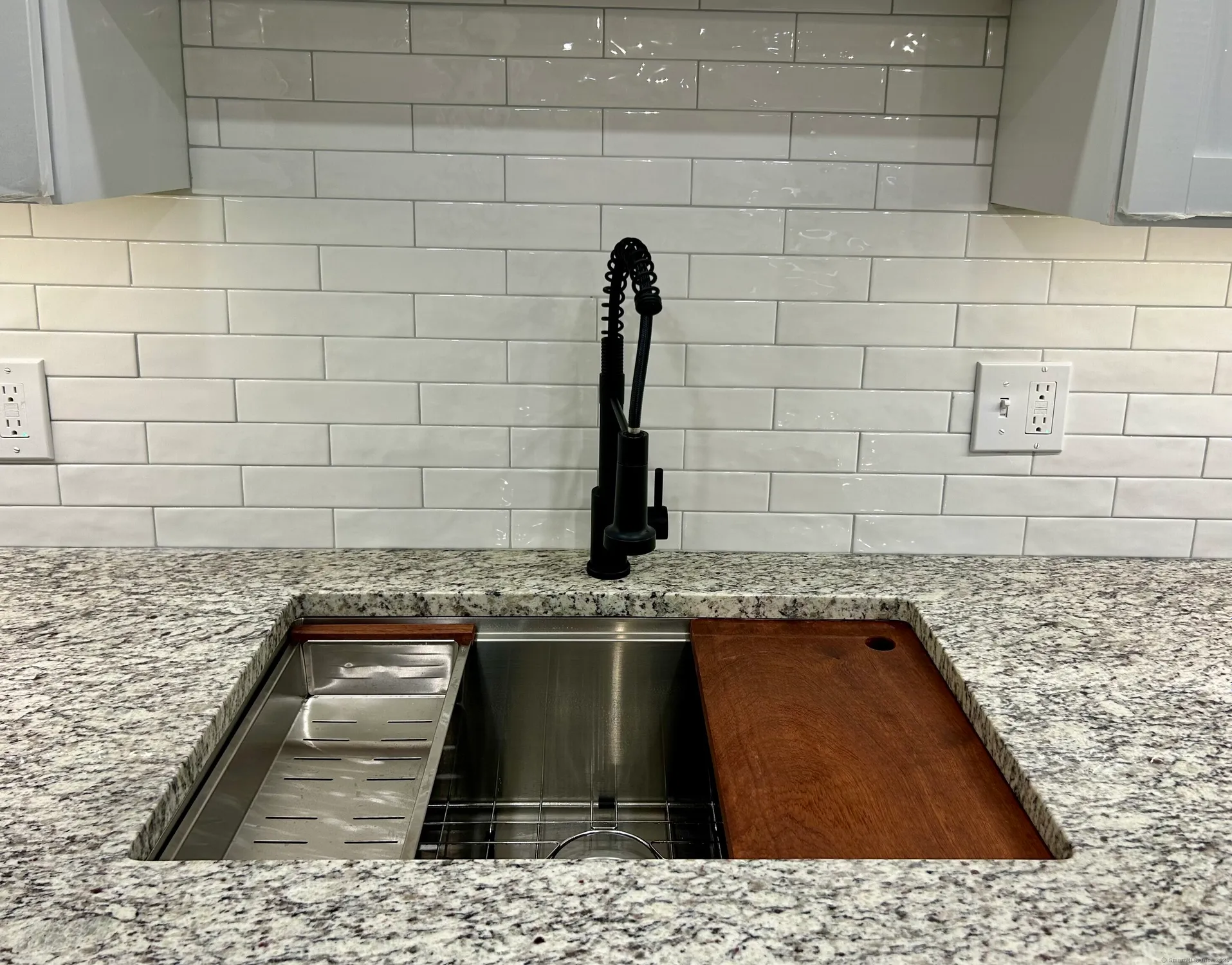 Property Slideshow image 9 of 17 | 114 heritage vlg c, Southbury, CT, 06488