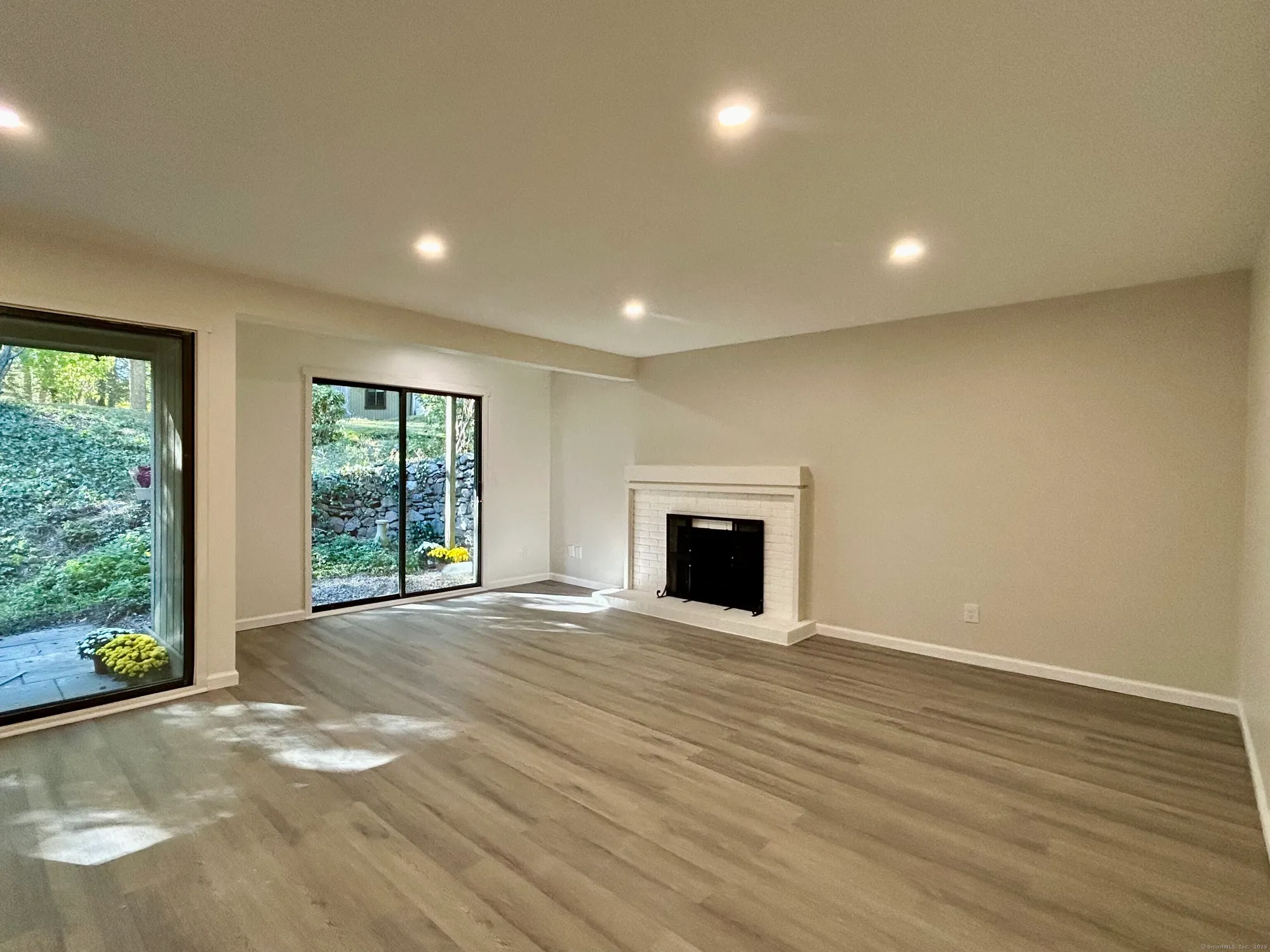 Property Slideshow image 2 of 17 | 114 heritage vlg c, Southbury, CT, 06488