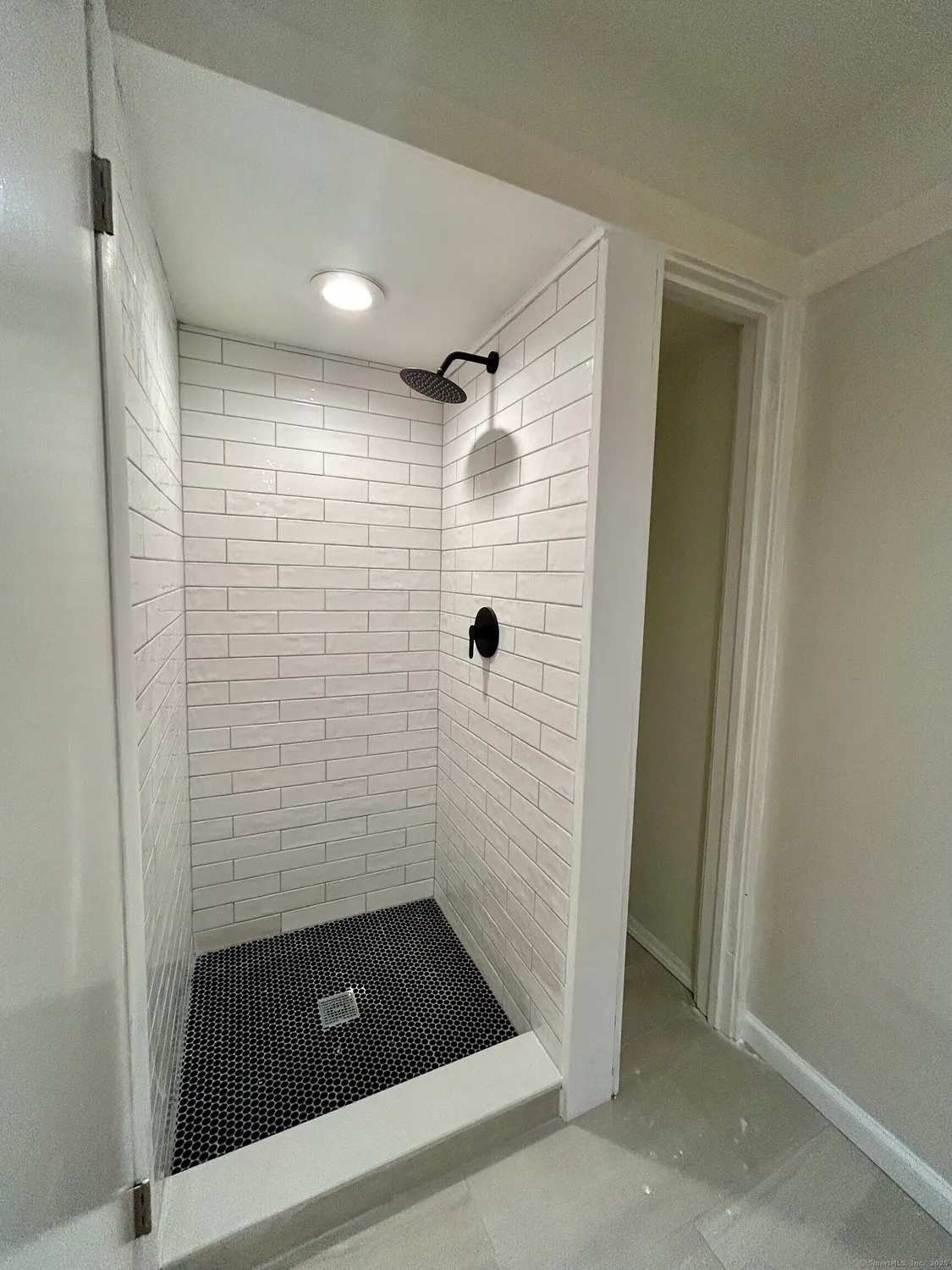 Property Slideshow image 5 of 17 | 114 heritage vlg c, Southbury, CT, 06488