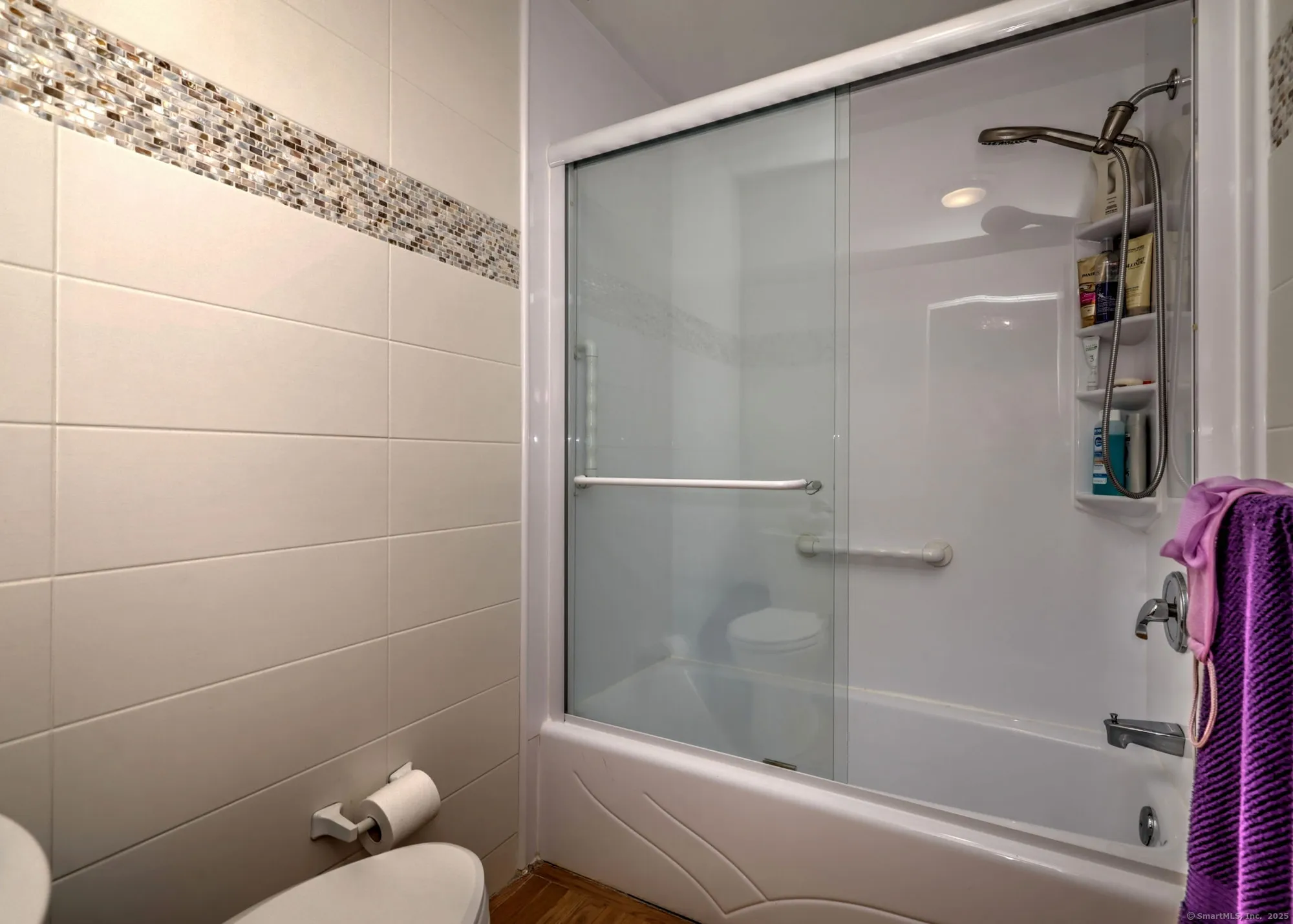 Property Slideshow image 31 of 40 | 736 quinnipiac ln b, Stratford, CT, 06614