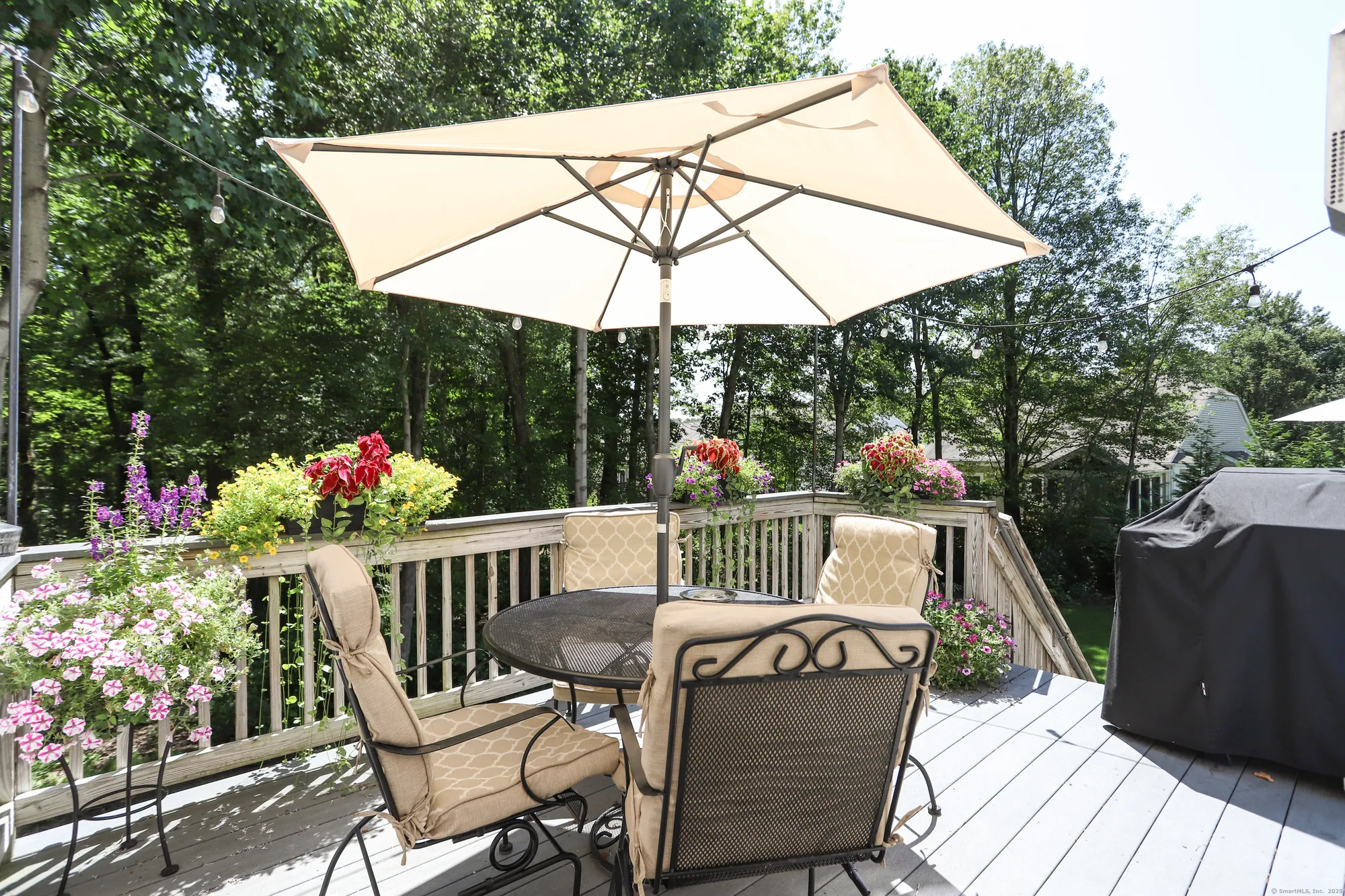 Property Slideshow image 17 of 36 | 302 fairway dr # 302, Oxford, CT, 06478